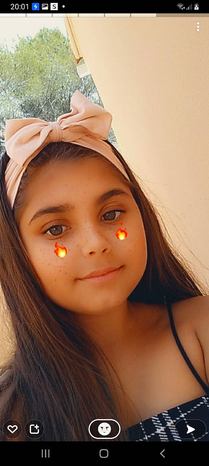 Celena a rejoint le concours — aidez-le/la à gagner de superbes lots ! cap, cheek, chin, eye, eyebrow, eyelash, face, facial_expression, flash_photography, forehead, hair, happy, iris, jaw, lip, neck, nose, person, shoulder, skin