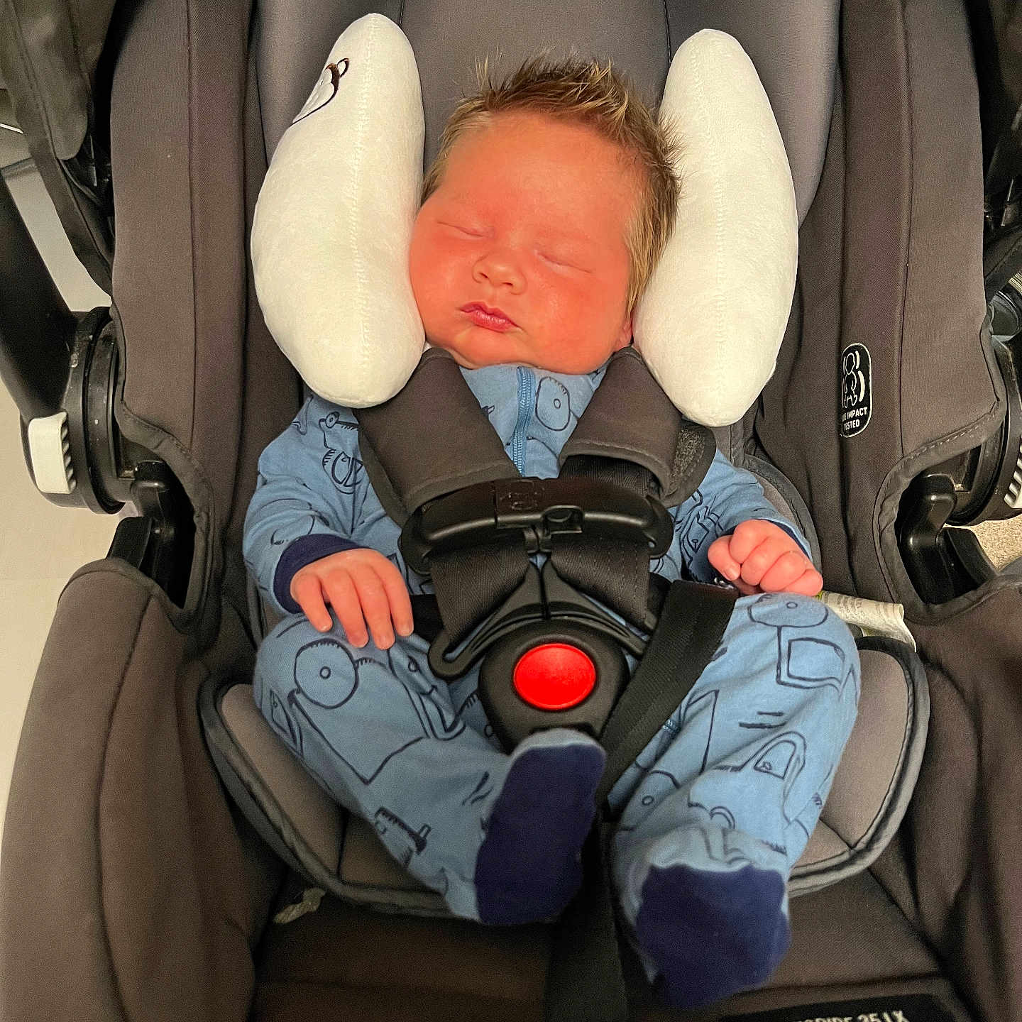 Leland Trent joined the competition — help win amazing prizes! baby, blue_clothing, car_seat, child, comfort, cute, graco, indoor, infant, newborn, onesie, peaceful, pillow, rest, safety_harness, seat, sleeping, soft_lighting, toddler, transportation