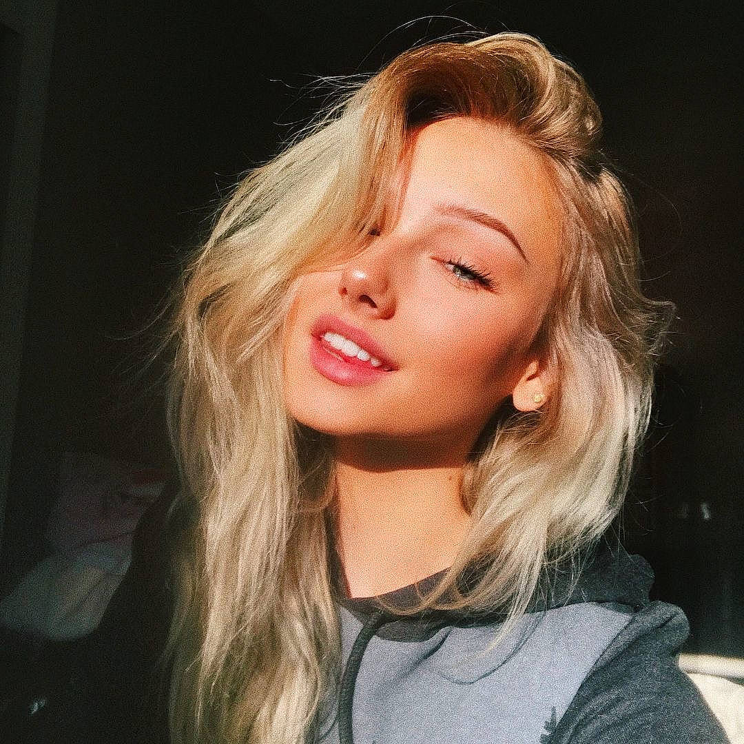 Amelia joined the competition — help win amazing prizes! beauty, blond, brown_hair, cheek, chin, clothing, eyebrow, eyelash, flash_photography, hairstyle, jaw, layered_hair, lip, long_hair, model, mouth, nose, person, portrait_photography, step_cutting