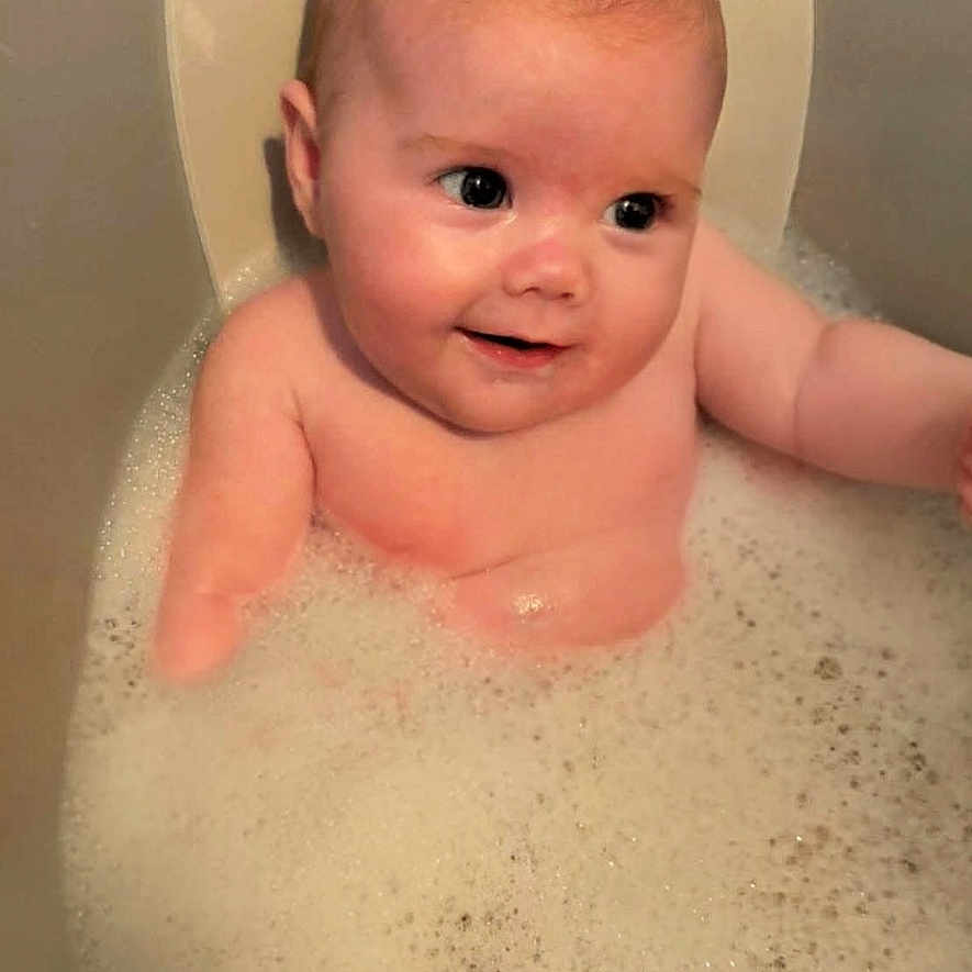 Harlow Sage joined the competition — help win amazing prizes! arm, baby, bath, bubbles, child, clean, cute, foam, happy, head, indoors, infant, playful, portrait, relaxation, skin, smile, tub, water, young
