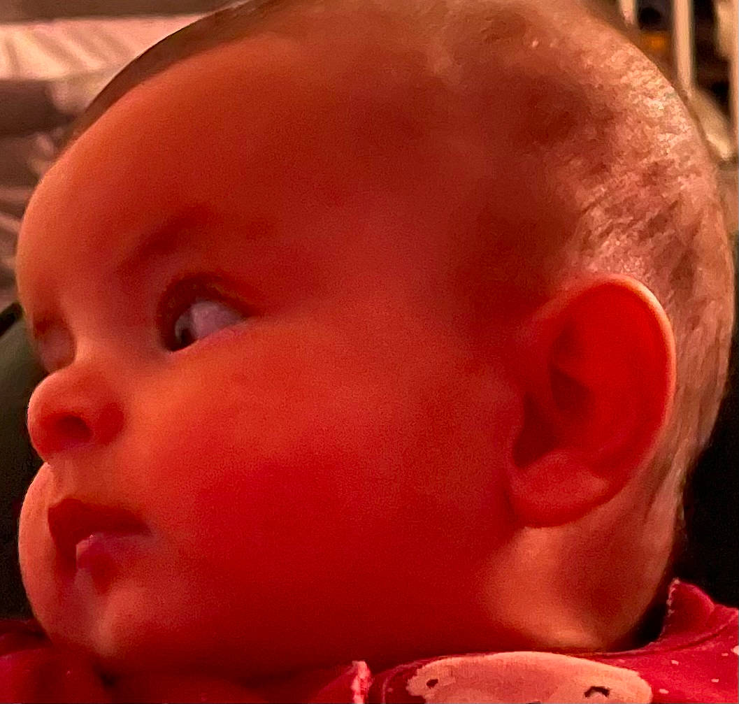 Jennah a rejoint le concours — aidez-le/la à gagner de superbes lots ! baby, cheek, child, chin, cool, ear, eyebrow, eyelash, flesh, forehead, fun, happy, iris, jaw, lip, mouth, muscle, nose, person, skin