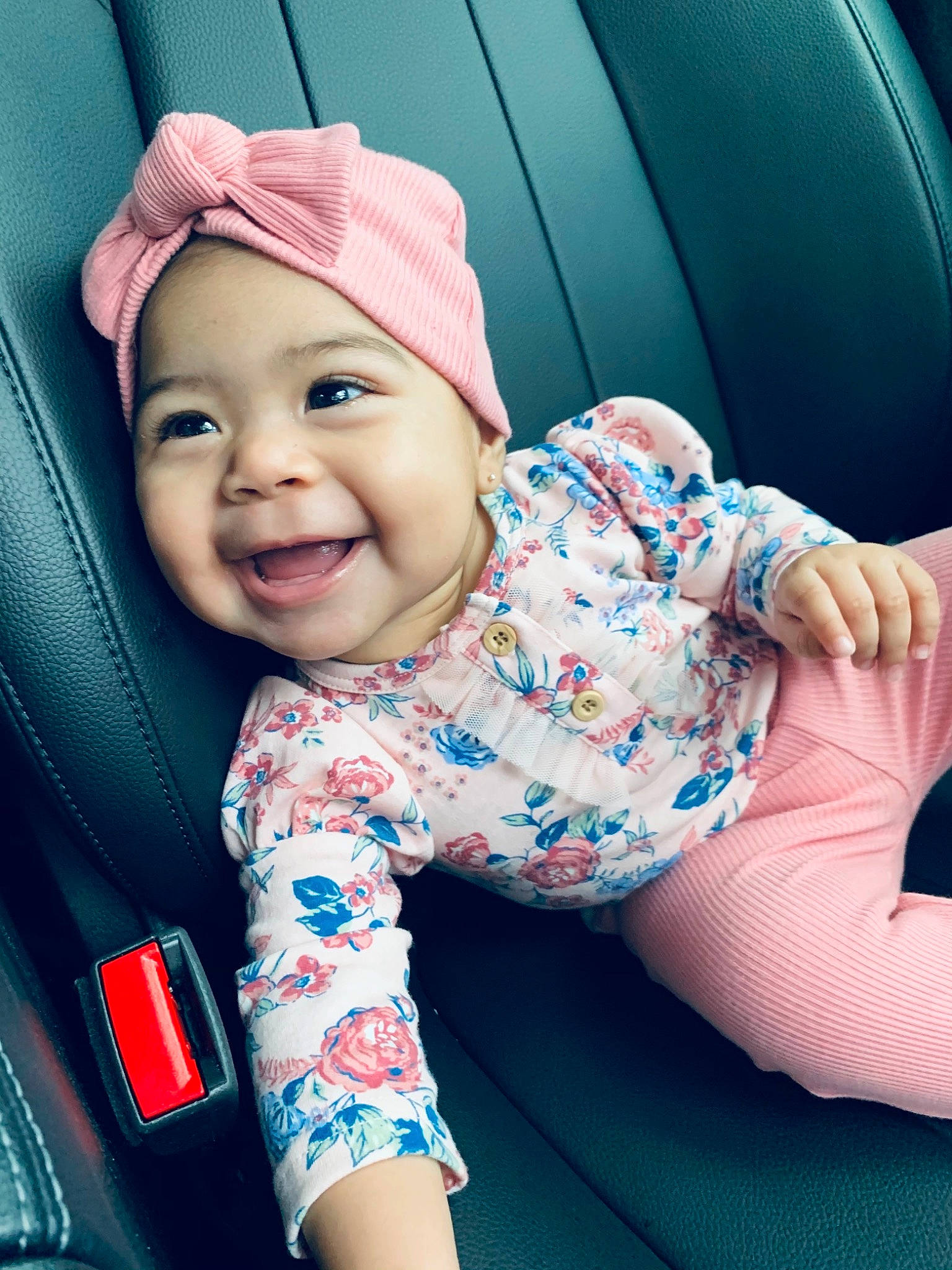Azaylee joined the competition — help win amazing prizes! baby, baby_in_car_seat, baby_laughing, baby_products, baby_safety, baby_toddler_clothing, bonnet, car_seat, child, comfort, headwear, laugh, person, pink, product, seat_belt, skin, smile, sock, toddler