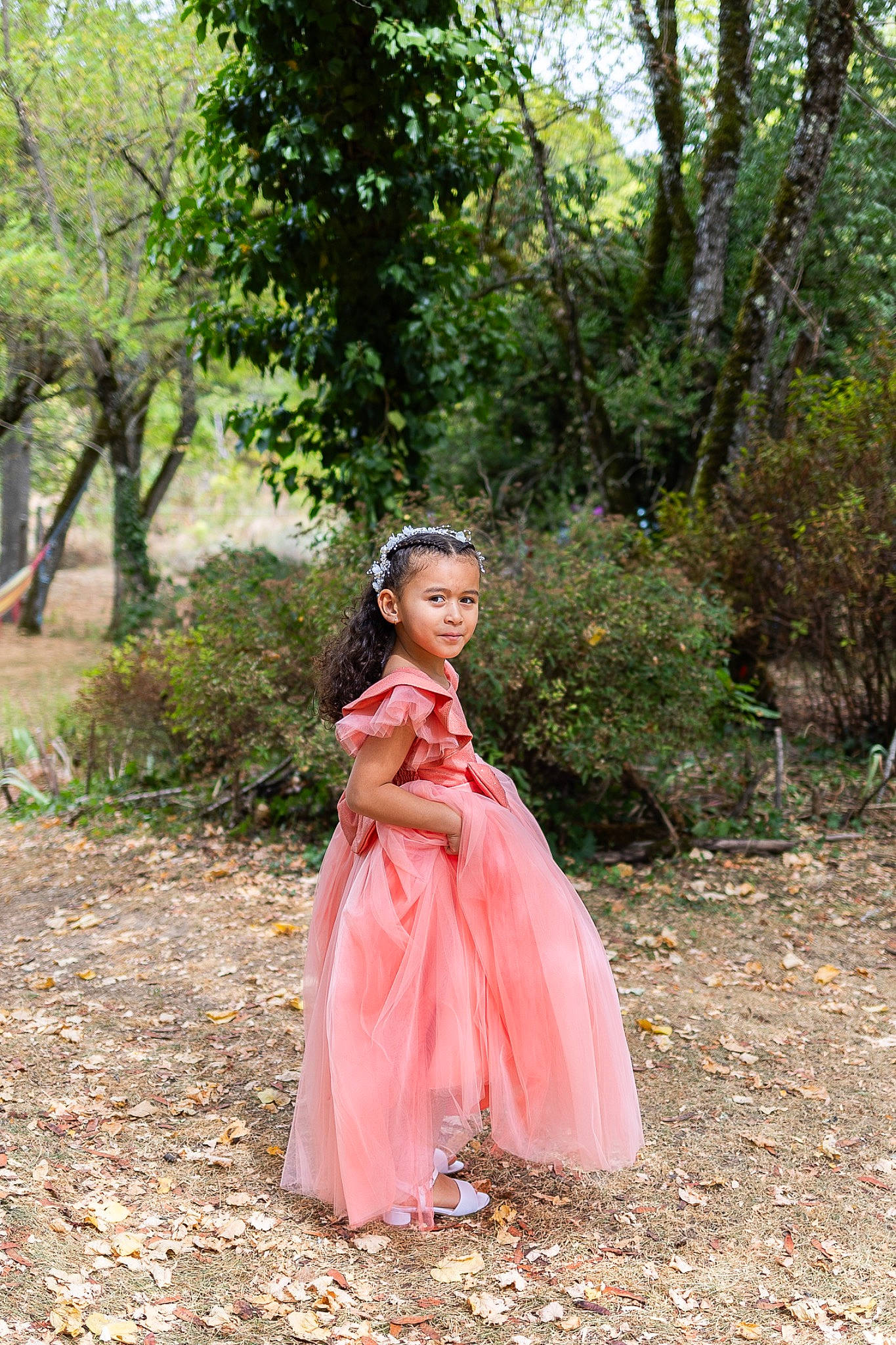 Oxana participe au concours pour gagner de l'argent avec cette photo : day_dress, dress, event, fashion_design, fawn, forest, formal_wear, garden, gown, grass, leisure, magenta, peach, people_in_nature, person, plant, recreation, sitting, tree, wood