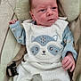 Layden participe au concours pour gagner de l'argent avec cette photo : baby, infant, child, clothing, bib, baby_seat, cushion, sock, footwear, hand, face, head, sleepwear, blanket, fabric, indoor, cute, newborn, portrait, comfort