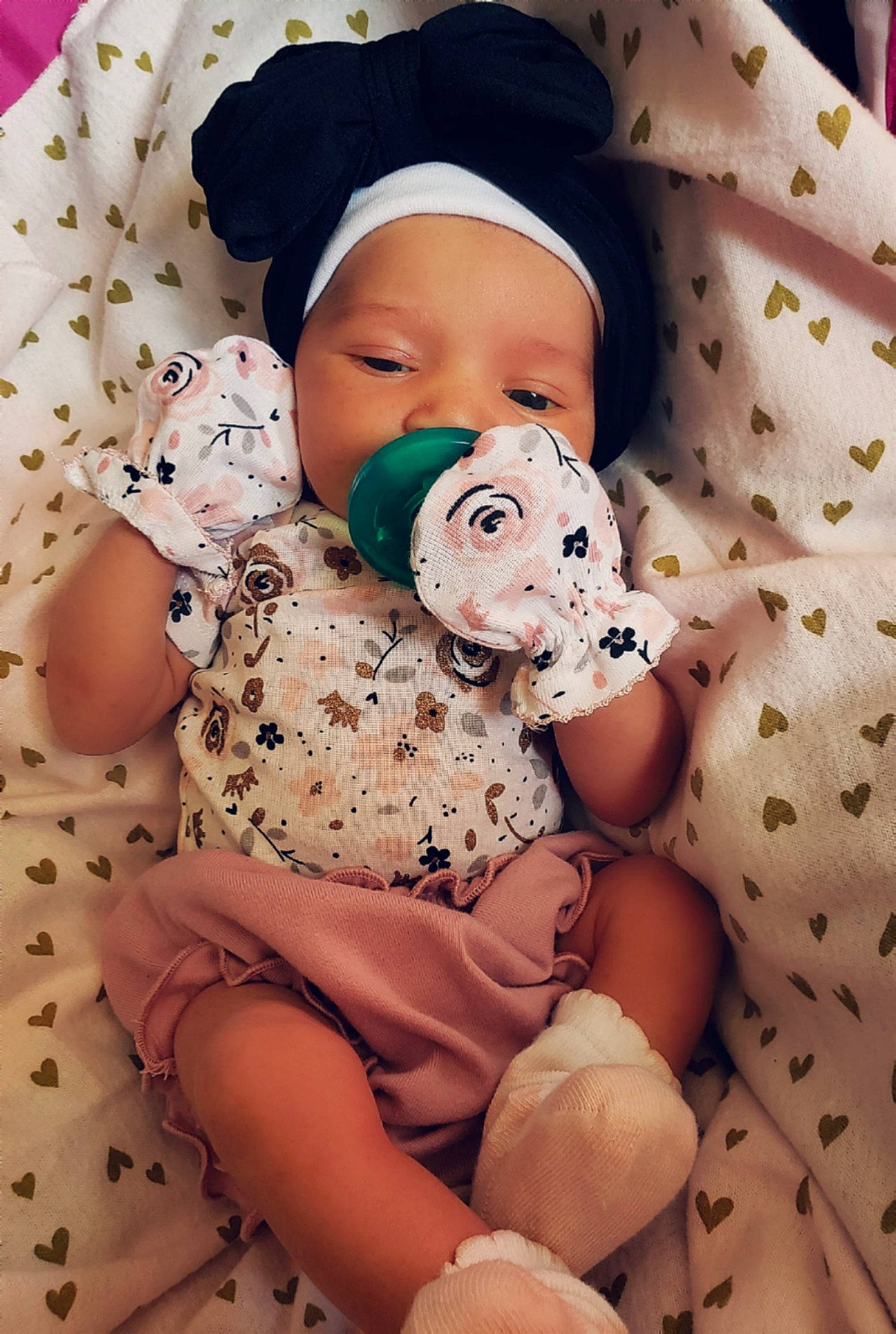 Kashton is registered to the contest to win money with this photo: baby, baby_sleeping, bedtime, birth, cheek, child, person, sleep, smile, toddler