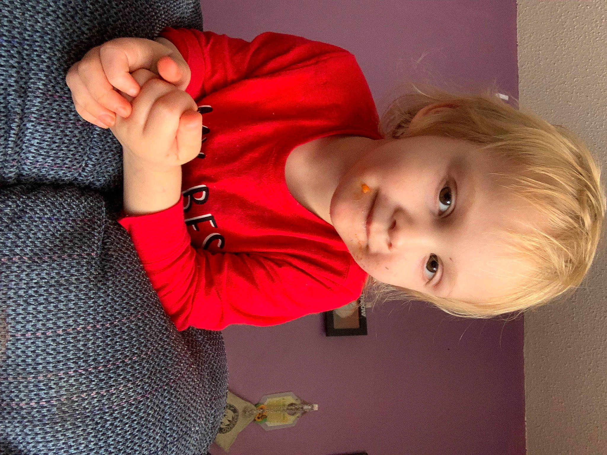 Jasper is registered to the contest to win money with this photo: arm, baby, baby_toddler_clothing, cheek, comfort, elbow, facial_expression, finger, gesture, hand, human_body, lip, mouth, neck, nose, person, skin, sleeve, smile, standing