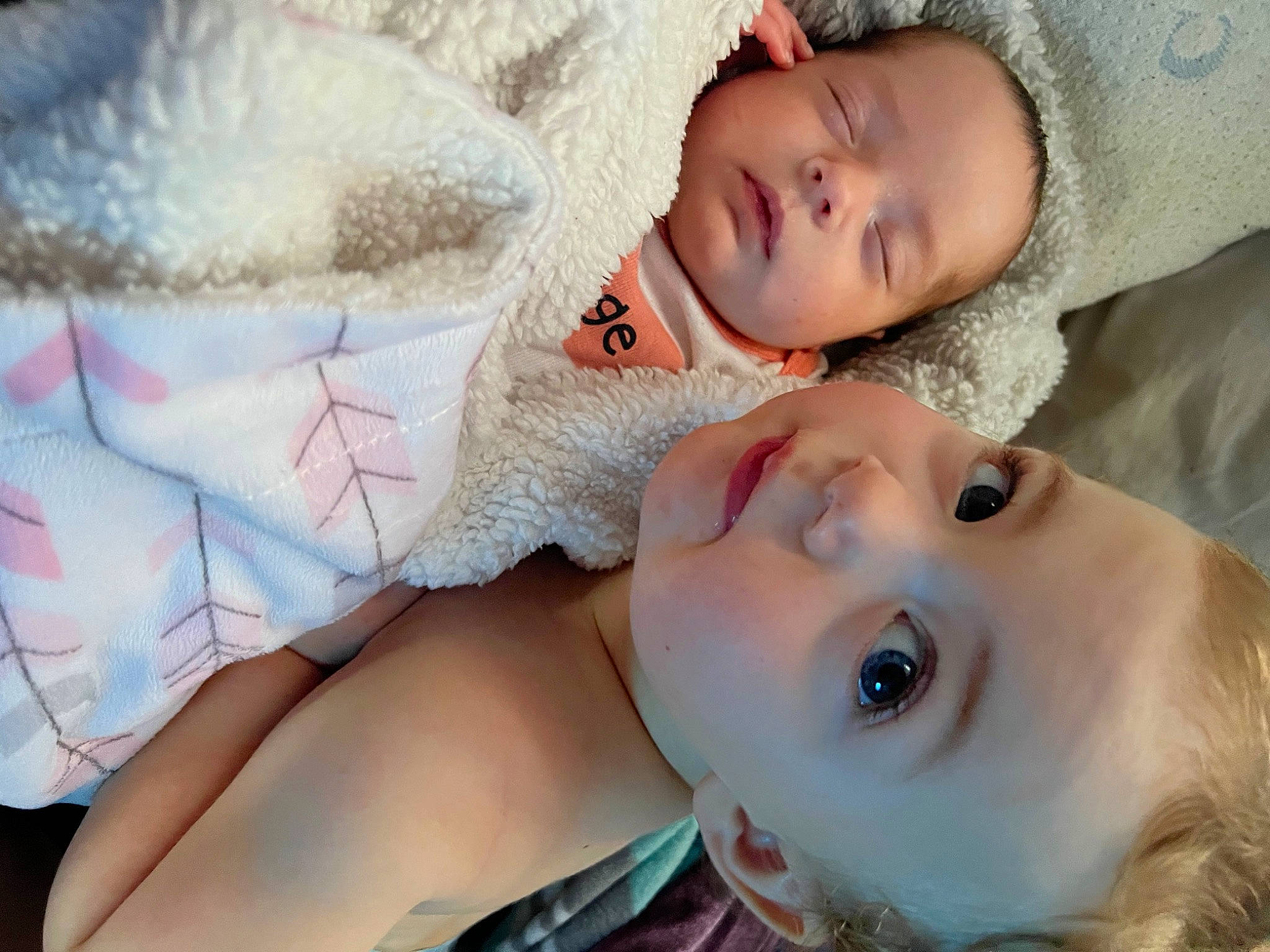 Serein is registered to the contest to win money with this photo: cheek, comfort, eye, eyebrow, eyelash, face, flash_photography, happy, head, headgear, iris, lip, mouth, neck, nose, organ, person, plant, skin, textile