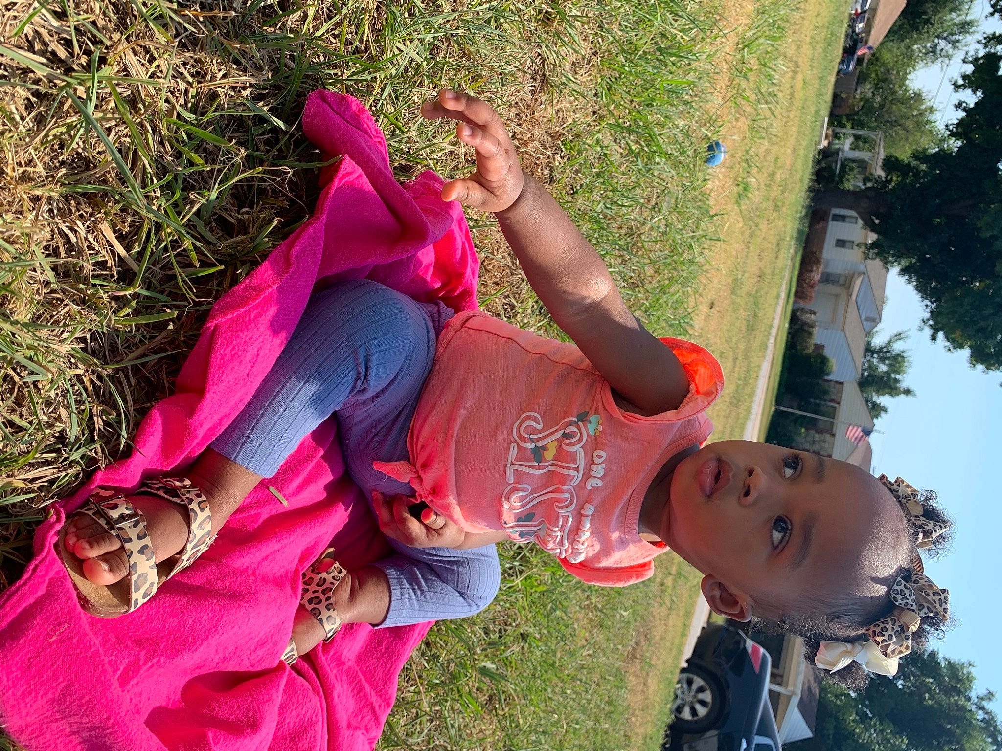 Karizma is registered to the contest to win money with this photo: adaptation, adventure, child, fun, grass, happy, hat, leg, leisure, magenta, organism, people_in_nature, person, pink, plant, recreation, sky, t_shirt, thigh, toddler