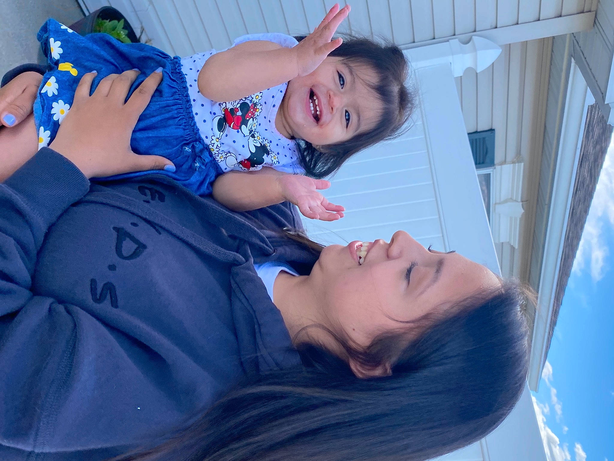 Candelaria is registered to the contest to win money with this photo: black_hair, blue, comfort, cool, electric_blue, eyelash, facial_expression, fun, gesture, happy, human_body, interaction, joint, leisure, mouth, muscle, organ, person, shoulder, skin