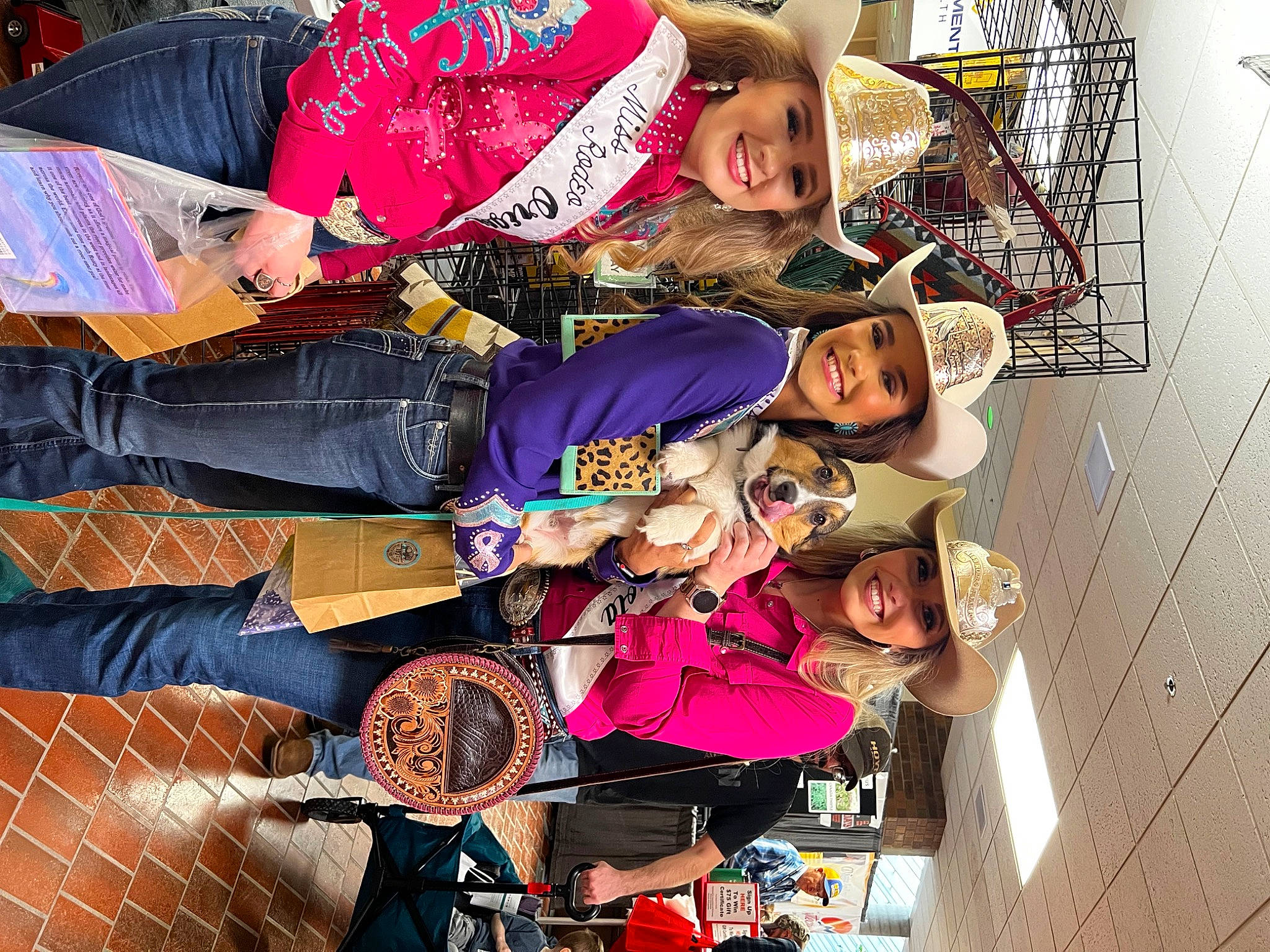 Levi is registered to the contest to win money with this photo: event, fashion_accessory, fun, happy, hat, leisure, mechanical_fan, shoe, sleeve, smile, snapshot, travel