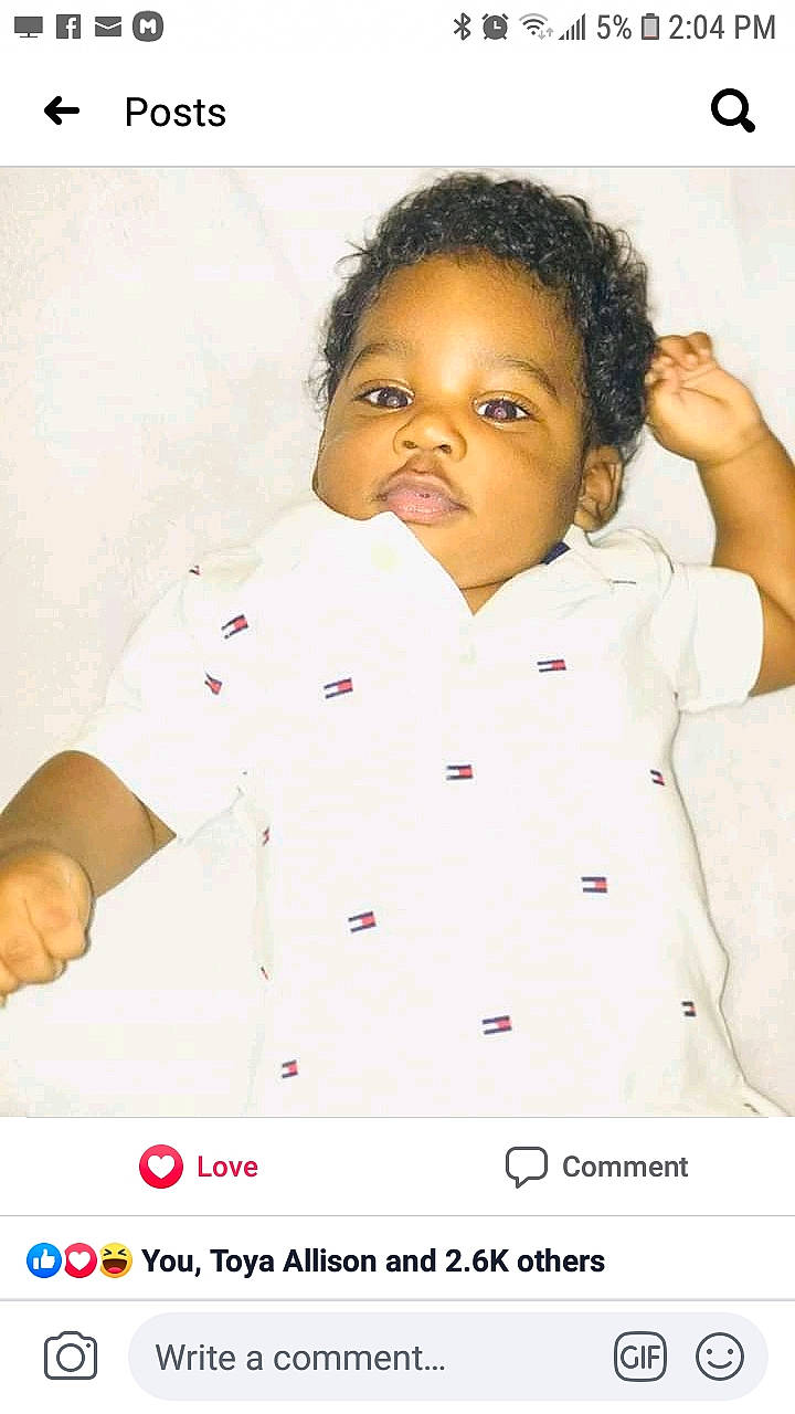 Jayse is registered to the contest to win money with this photo: baby, child, gesture, person, photo_caption, photography, toddler