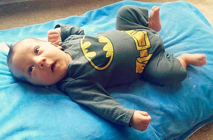 Kalvin is registered to the contest to win money with this photo: