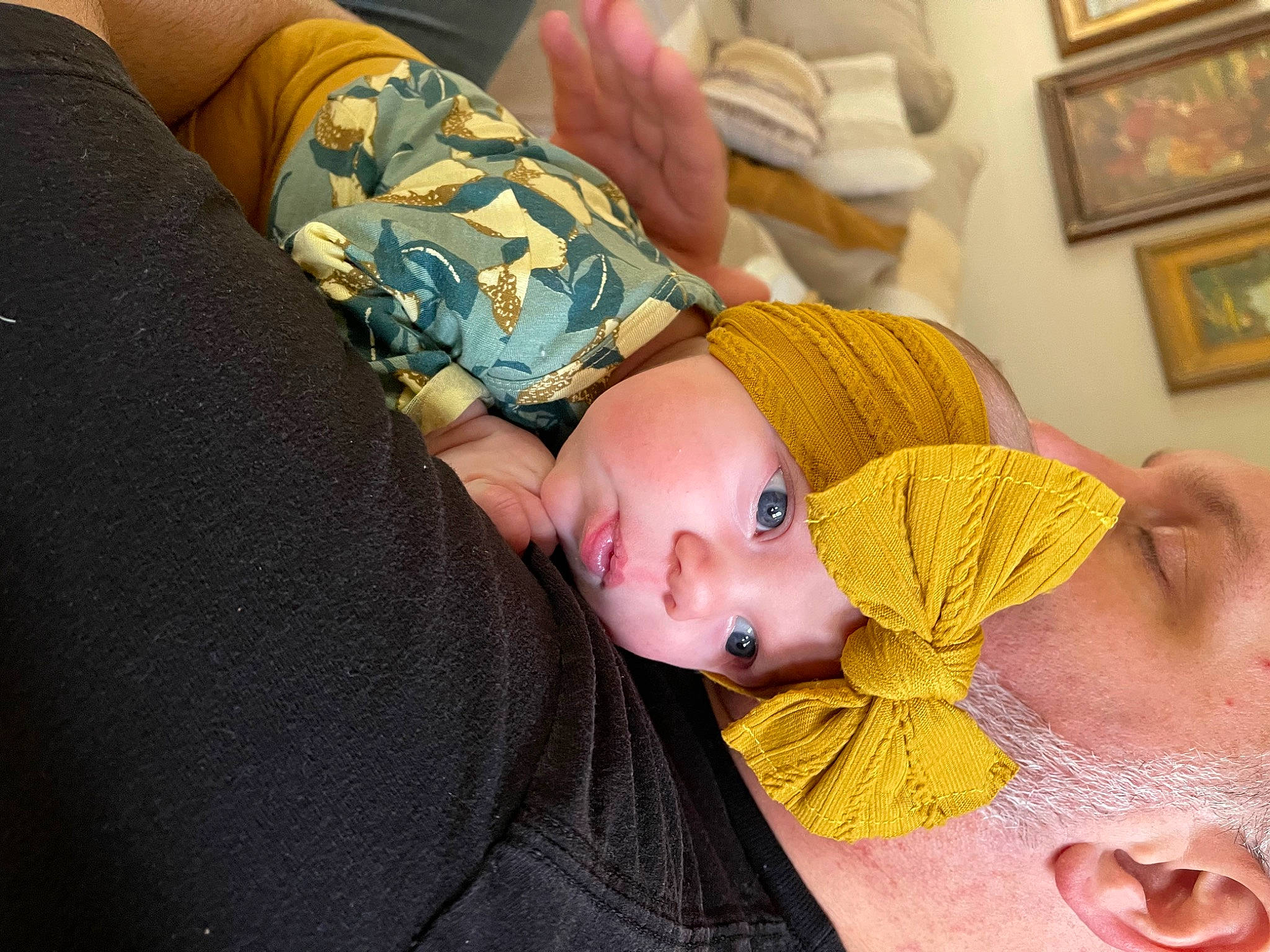 Cedar is registered to the contest to win money with this photo: abdomen, baby, cheek, child, comfort, eyelash, fashion_accessory, finger, happy, headwear, human_body, jewellery, mouth, nail, peach, person, picture_frame, room, selfie, skin