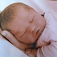 Estéban participe au concours pour gagner de l'argent avec cette photo :