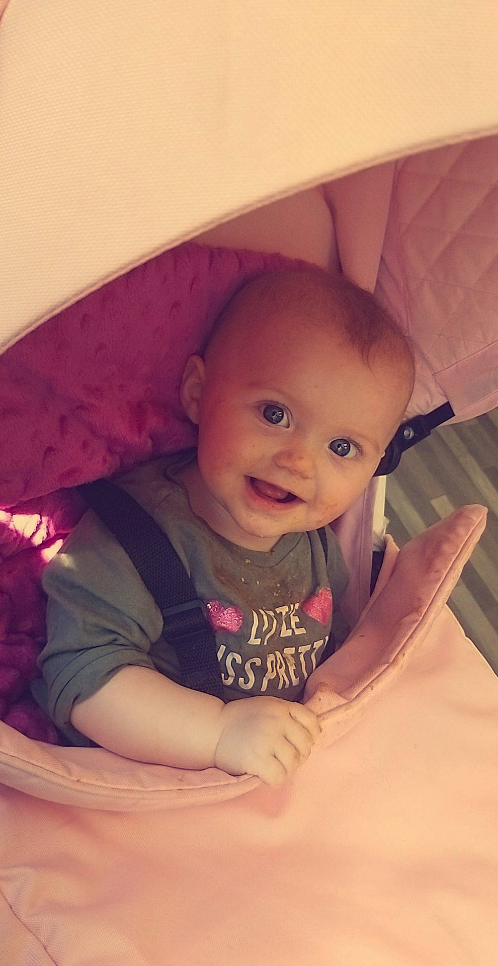 Ezmae is registered to the contest to win money with this photo: baby, cheek, child, chin, cool, eye, eyebrow, face, forehead, fun, head, joy, lip, mouth, nose, organ, person, pink, skin, smile