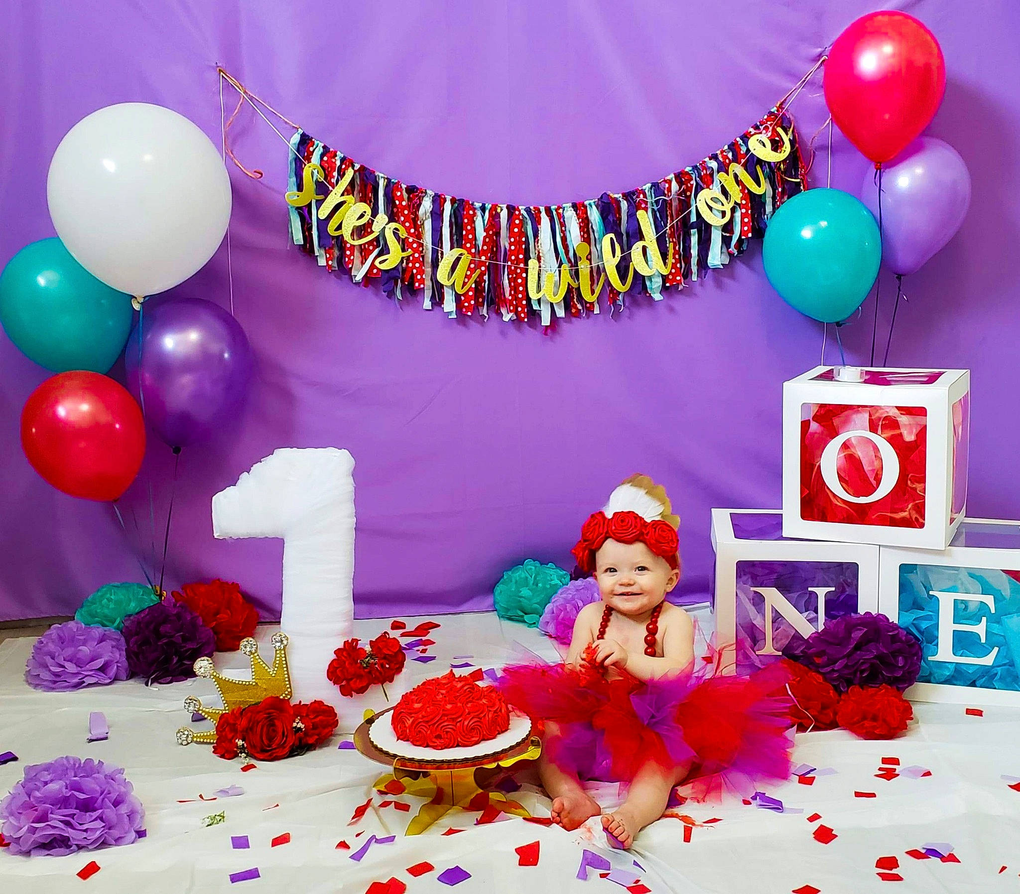 Kingstyn is registered to the contest to win money with this photo: baked_goods, balloon, birthday, birthday_party, christmas, decoration, dessert, doll, fictional_character, headwear, joy, lavender, magenta, party, party_supply, person, pink, purple, serveware, sweetness