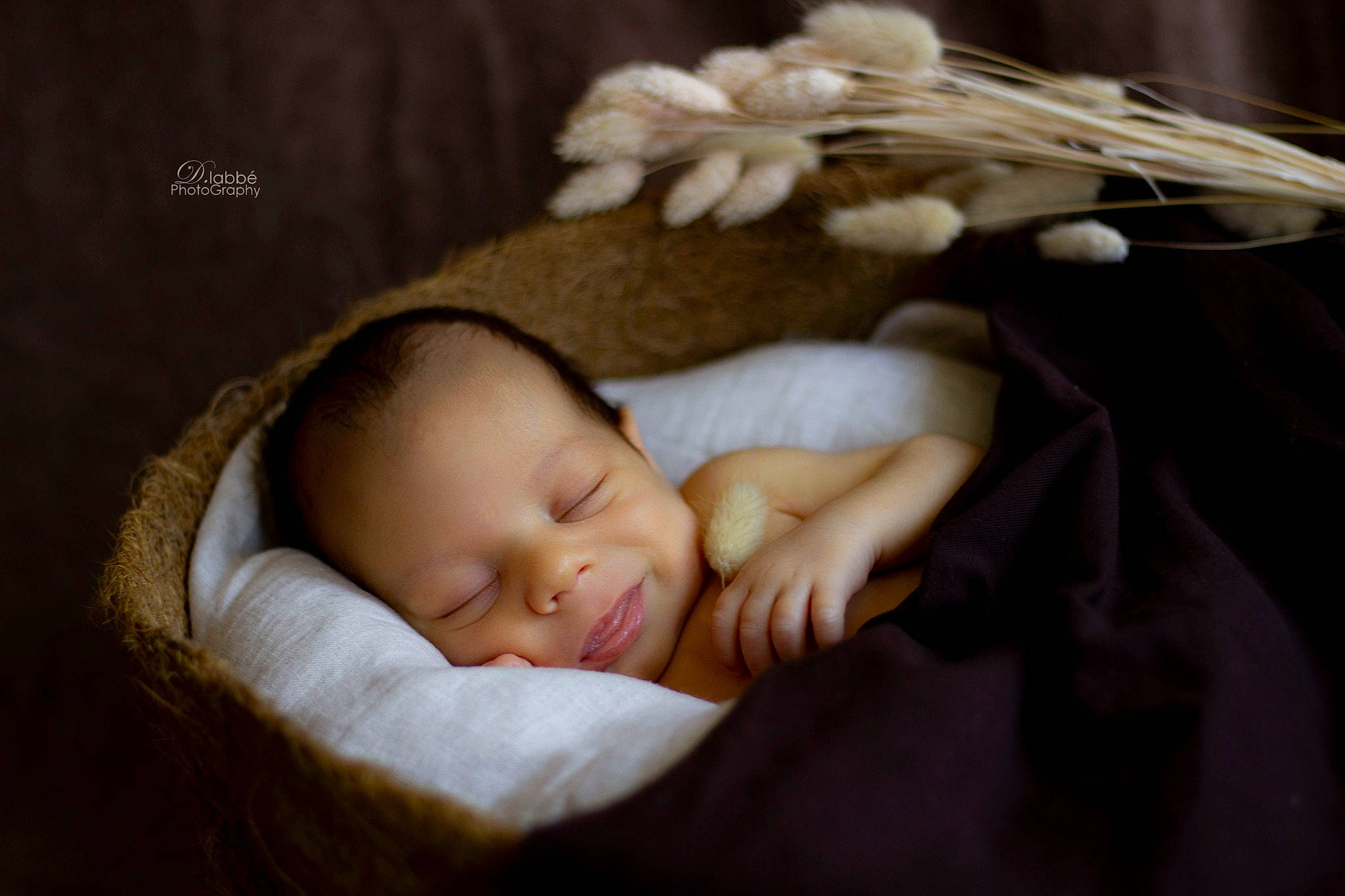 Lyandro a rejoint le concours — aidez-le/la à gagner de superbes lots ! baby, baby_sleeping, birth, cheek, child, hand, person, photography, skin, sleep, smile, toddler