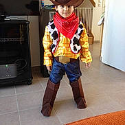 Leo a rejoint le concours — aidez-le/la à gagner de superbes lots !