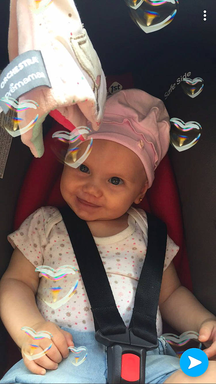 Savannah participe au concours pour gagner de l'argent avec cette photo : cap, child, girl, headgear, headwear, infant, person, product, toddler