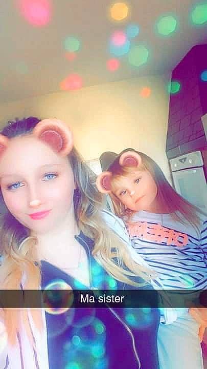 Orlane a rejoint le concours — aidez-le/la à gagner de superbes lots ! beauty, black_hair, cool, ear, eye, eyelash, forehead, hair, hair_coloring, hairstyle, iris, joy, long_hair, person, photography, selfie, skin