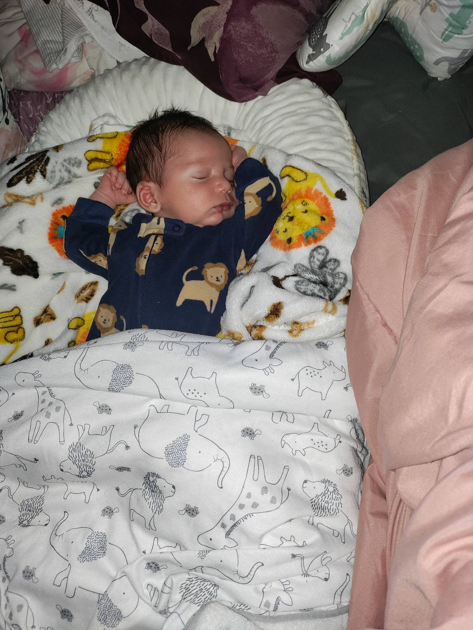 Kobe is registered to the contest to win money with this photo: baby, baby_products, baby_toddler_clothing, bed, bed_sheet, bedding, bedroom, bedtime, child, comfort, duvet, linens, nap, pattern, person, product, room, sitting, sleeve, textile