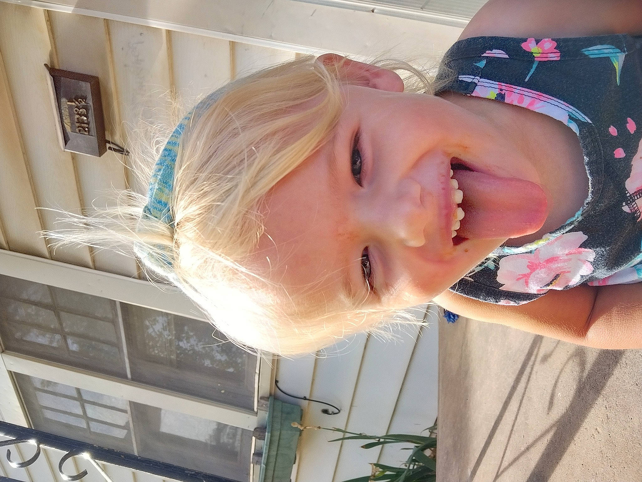 Tryssa is registered to the contest to win money with this photo: blond, brown_hair, child, ear, electric_blue, eyelash, eyewear, fun, hairstyle, happy, iris, jaw, joy, lip, mouth, neck, nose, person, skin, smile