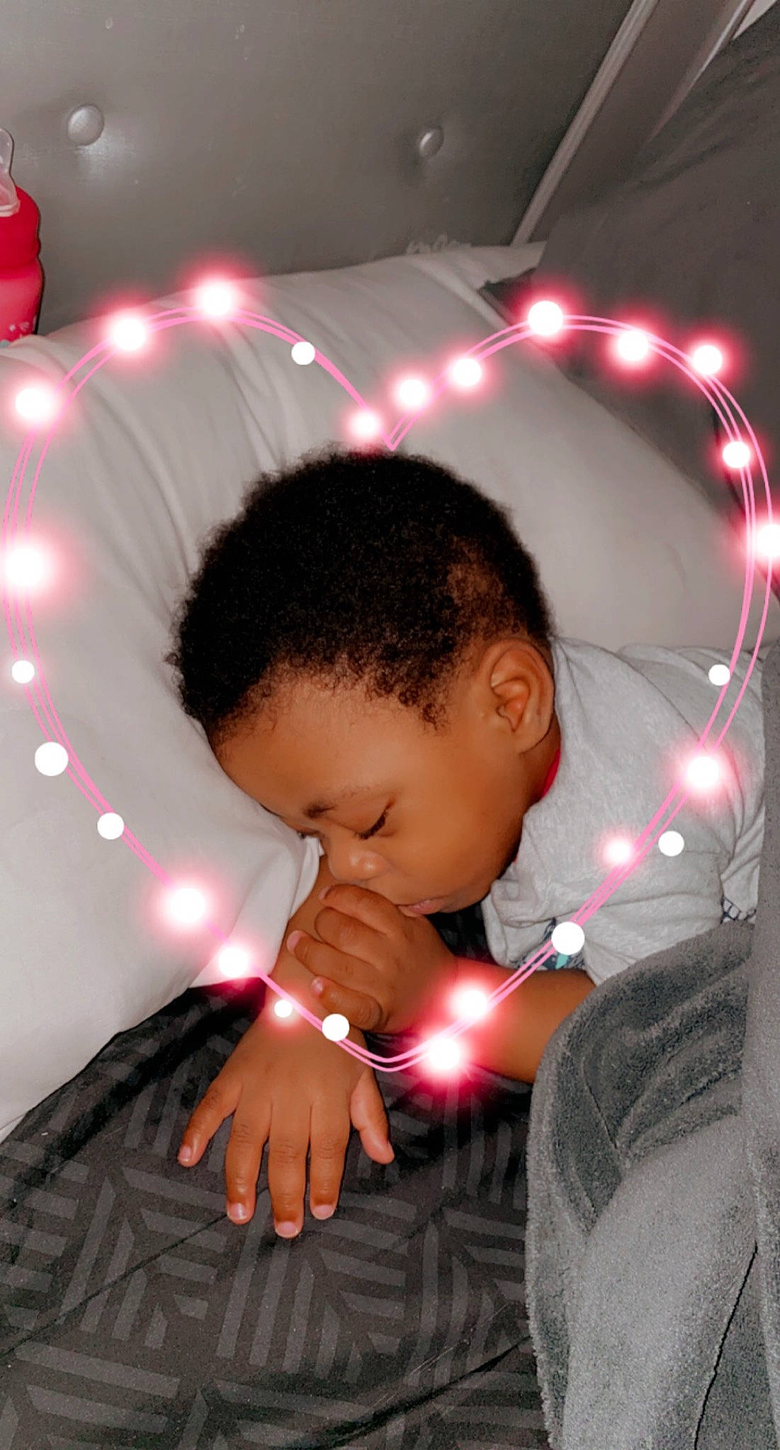 Emir joined the competition — help win amazing prizes! beauty, black_hair, child, darkness, entertainment, event, flash_photography, formal_wear, fun, gesture, happy, hug, love, luxury_vehicle, magenta, night, nose, person, pink, romance