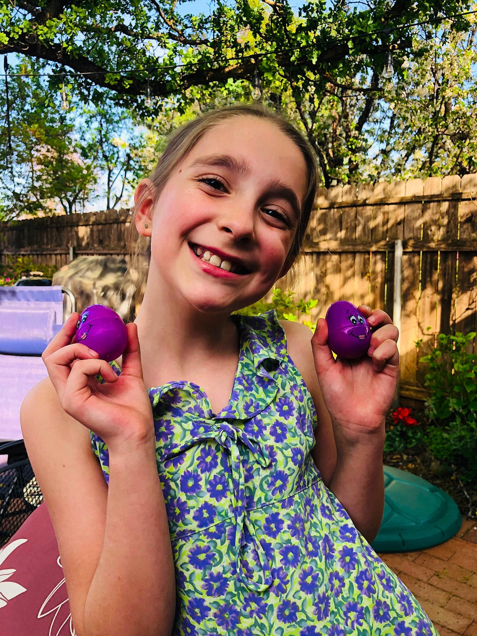 Zeya is registered to the contest to win money with this photo: beauty, blond, child, cool, electric_blue, face, finger, fun, gesture, grass, hand, happy, joy, leisure, magenta, person, plant, recreation, smile, thumb