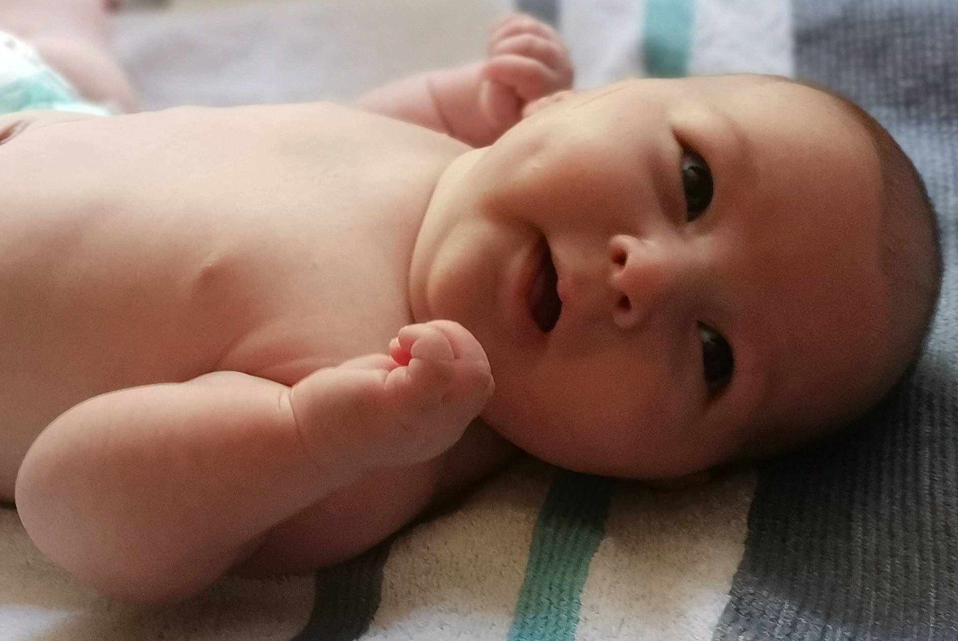 Shannon participe au concours pour gagner de l'argent avec cette photo : art, baby, baby_toddler_clothing, cheek, eye, eyelash, finger, gesture, head, headgear, human_body, iris, lip, mouth, neck, nose, person, skin, thumb, toddler