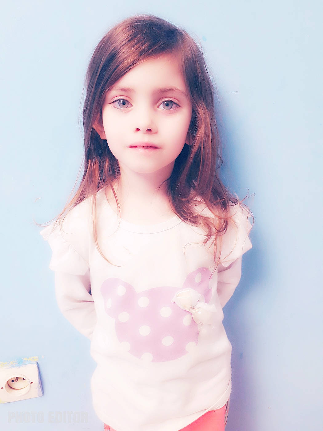 Nawel a rejoint le concours — aidez-le/la à gagner de superbes lots ! beauty, black_hair, cheek, child, child_model, chin, eye, face, forehead, hair, hairstyle, head, japanese_idol, lip, long_hair, model, person, photography, pink, skin