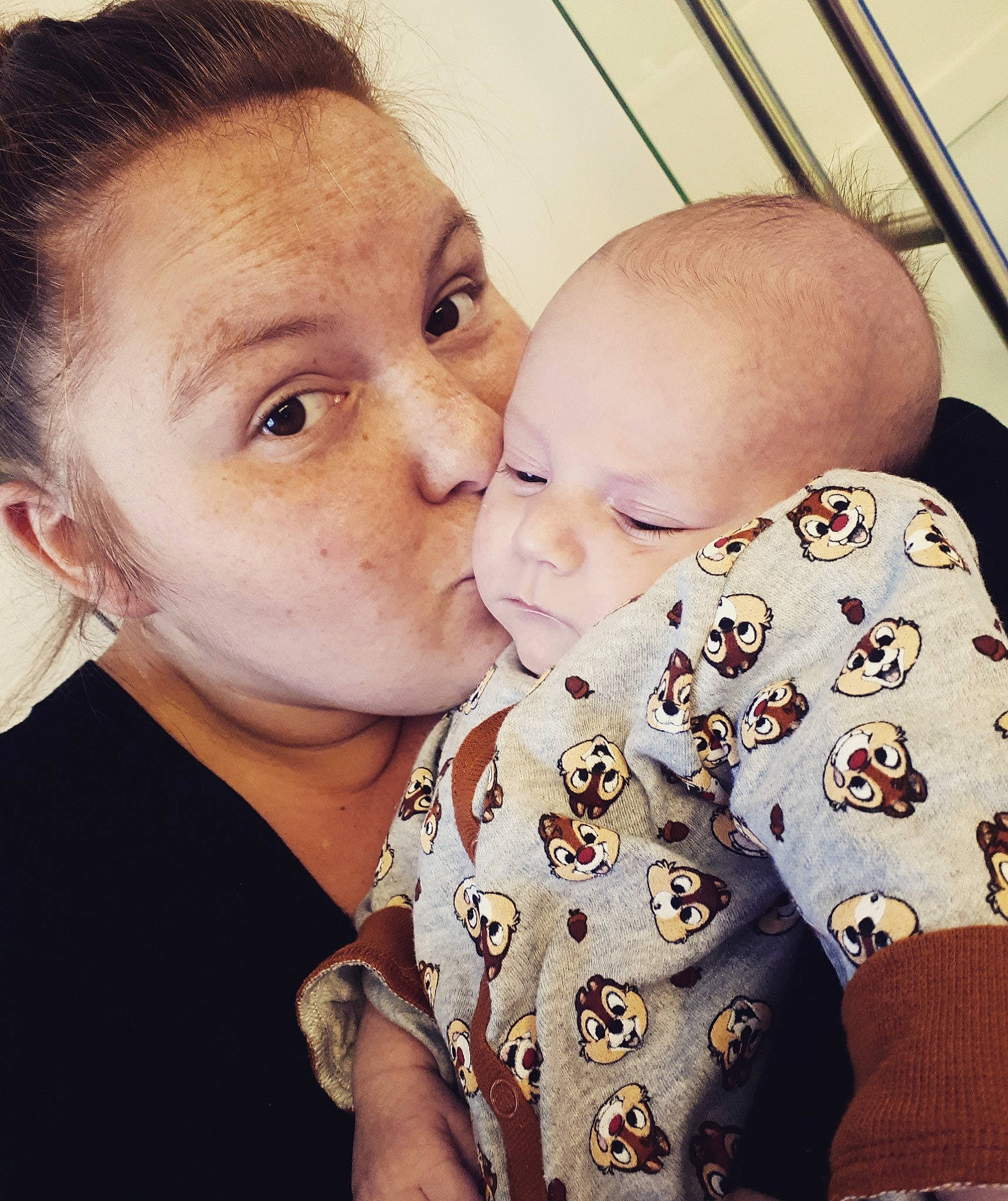 Noé a rejoint le concours — aidez-le/la à gagner de superbes lots ! baby, cheek, child, cool, ear, eye, face, forehead, happy, head, human, interaction, lip, love, nose, people, person, selfie, skin, smile