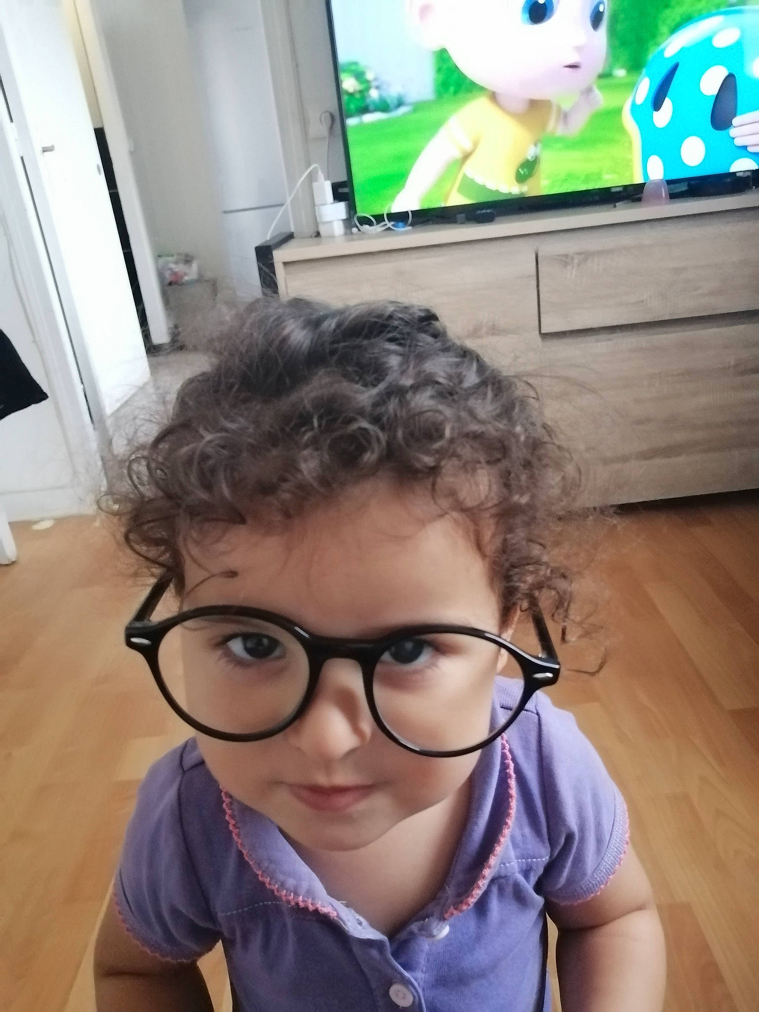 Nelya a rejoint le concours — aidez-le/la à gagner de superbes lots ! cheek, child, cool, eye, eyewear, face, forehead, glasses, hair, head, nose, person, photography, selfie, skin, smile, toddler, vision_care