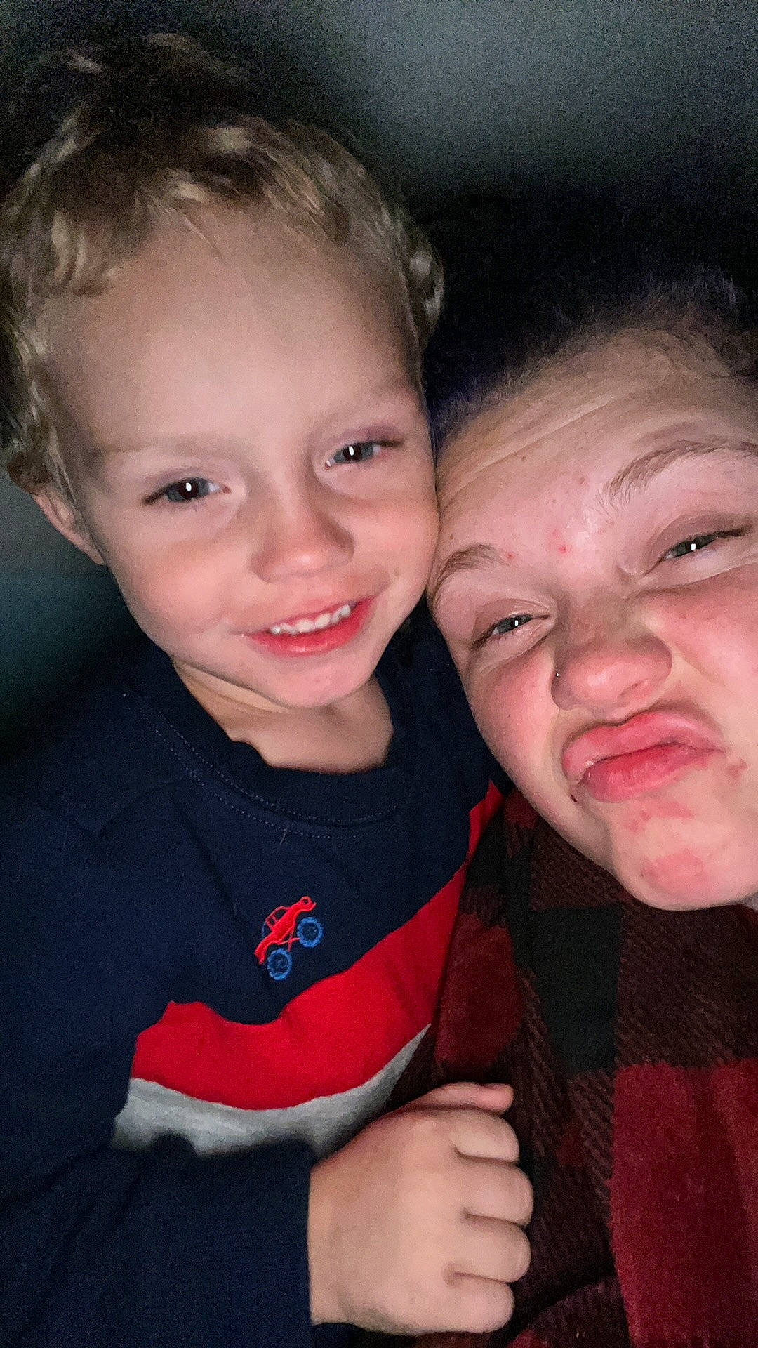 Marc is registered to the contest to win money with this photo: anger, cheek, chin, eye, eyebrow, face, flash_photography, forehead, friendship, fun, gesture, hand, happy, iris, joy, lip, mouth, nose, people, person