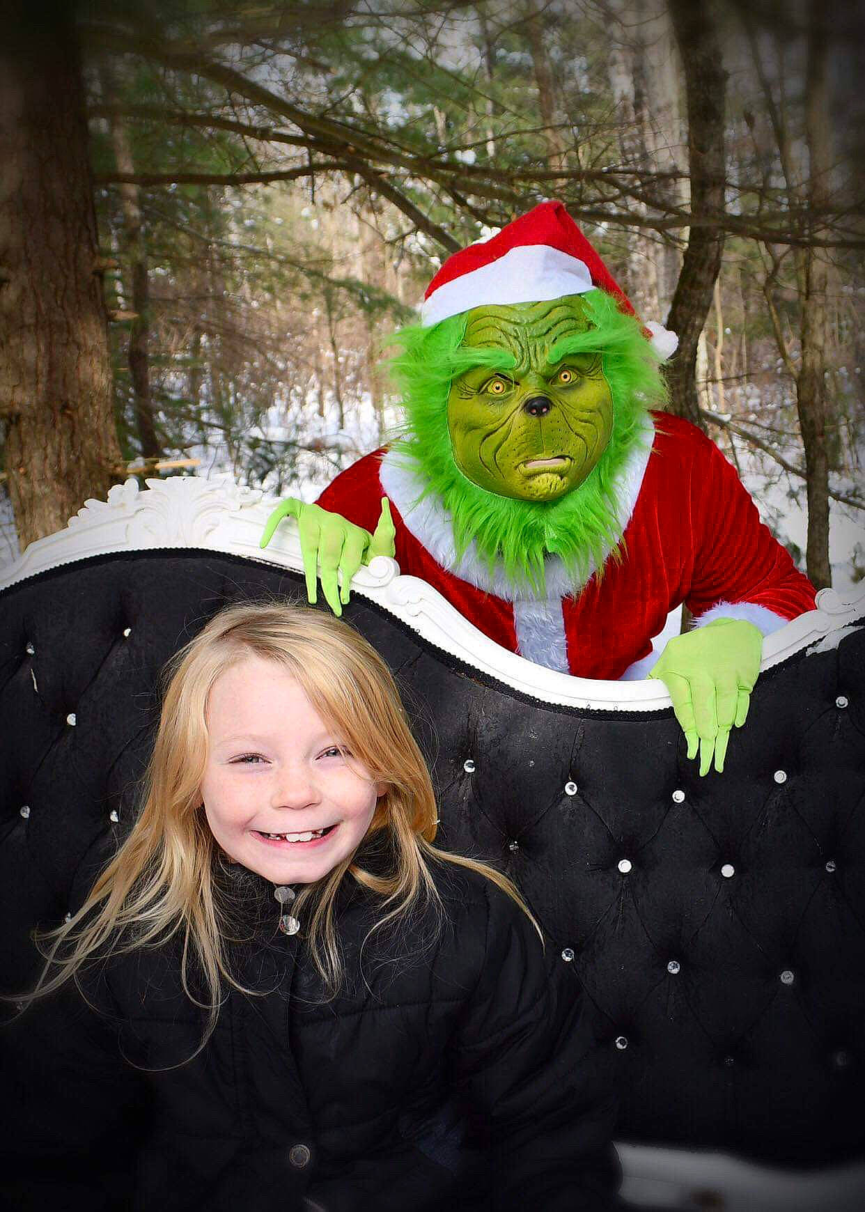 Aubry is registered to the contest to win money with this photo: beard, christmas, cosplay, costume, costume_accessory, costume_design, costume_hat, facial_hair, festival, fictional_character, happy, holiday, humour, joy, laugh, moustache, mouth, nose, person, wig