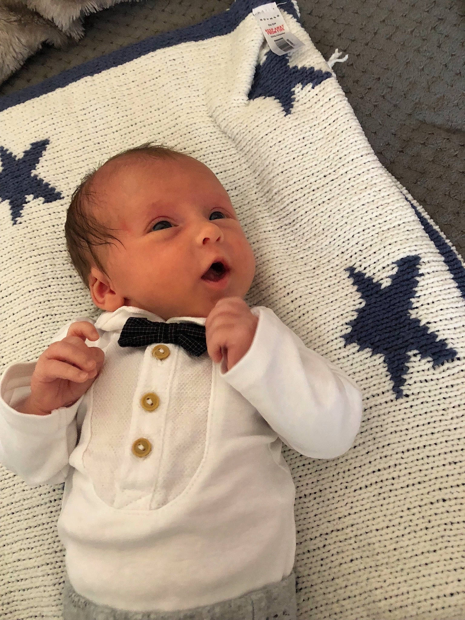 Andreas is registered to the contest to win money with this photo: baby, cheek, child, outerwear, person, toddler