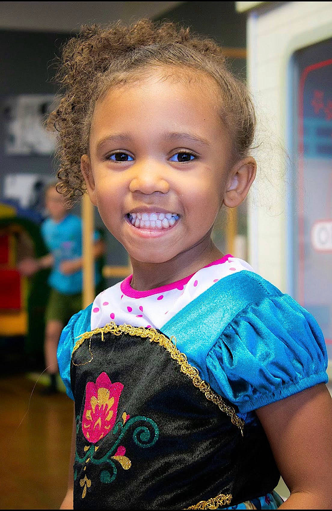 Layah joined the competition — help win amazing prizes! beauty, child, electric_blue, event, eye, face, facial_expression, fashion_design, fun, hairstyle, happy, head, iris, jewellery, joy, magenta, necklace, person, skin, smile