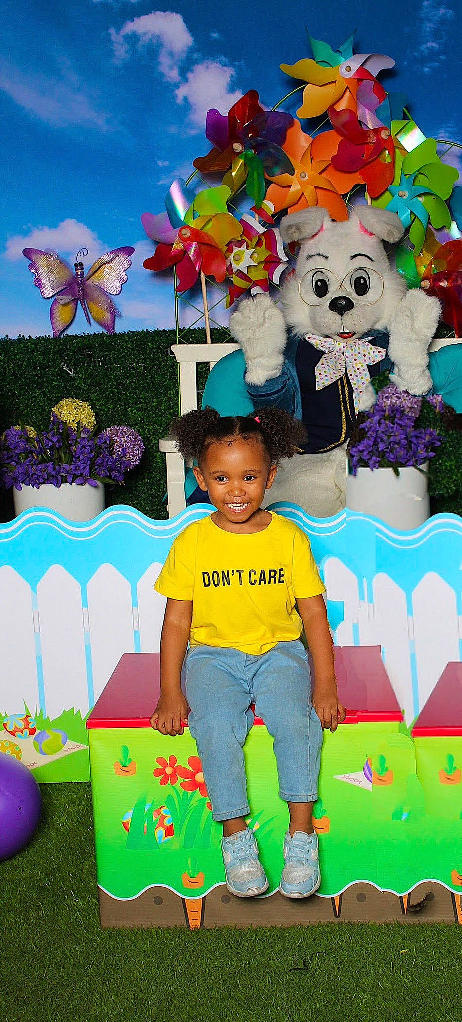 Layah is registered to the contest to win money with this photo: art, arthropod, blue, butterfly, child, event, fun, green, happy, joy, leisure, people, person, pink, pollinator, product, recreation, summer, toddler, toy