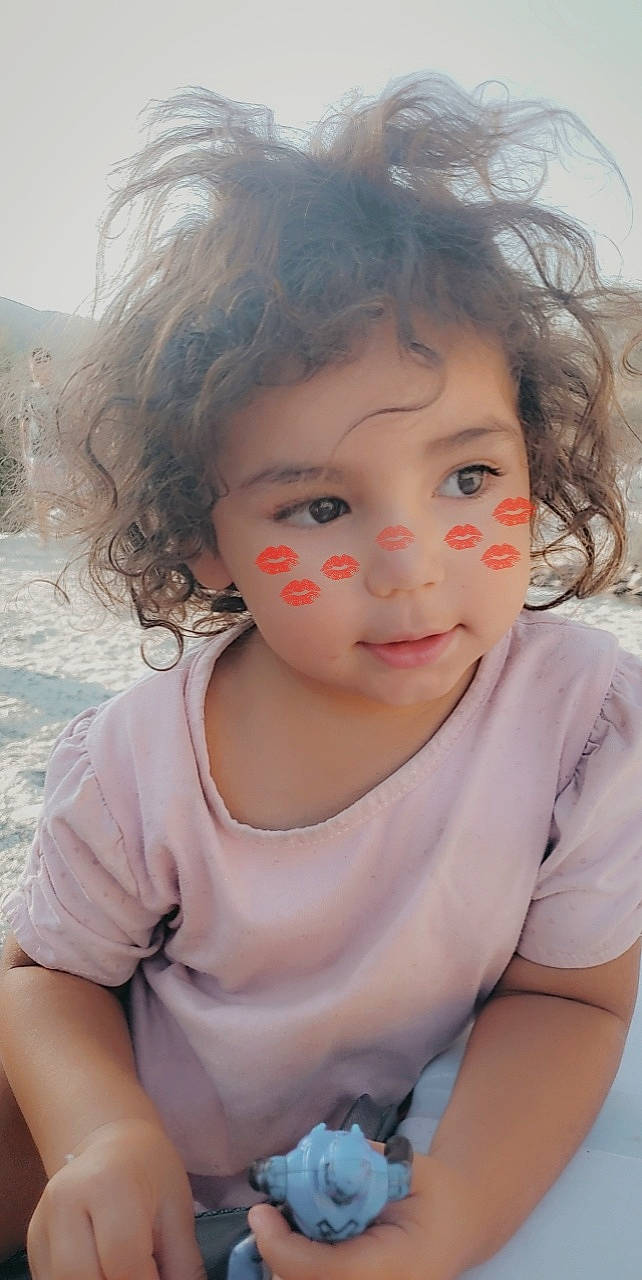 Salome is registered to the contest to win money with this photo: cheek, child, cool, eye, eyebrow, eyelash, flash_photography, forehead, fun, grass, happy, iris, lip, mouth, neck, nose, person, shoulder, skin, t_shirt