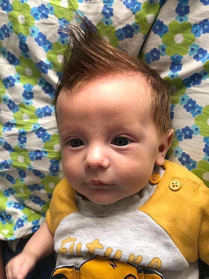 Gabryël a rejoint le concours — aidez-le/la à gagner de superbes lots ! baby, cheek, child, face, forehead, happy, head, mouth, nose, person, smile, toddler