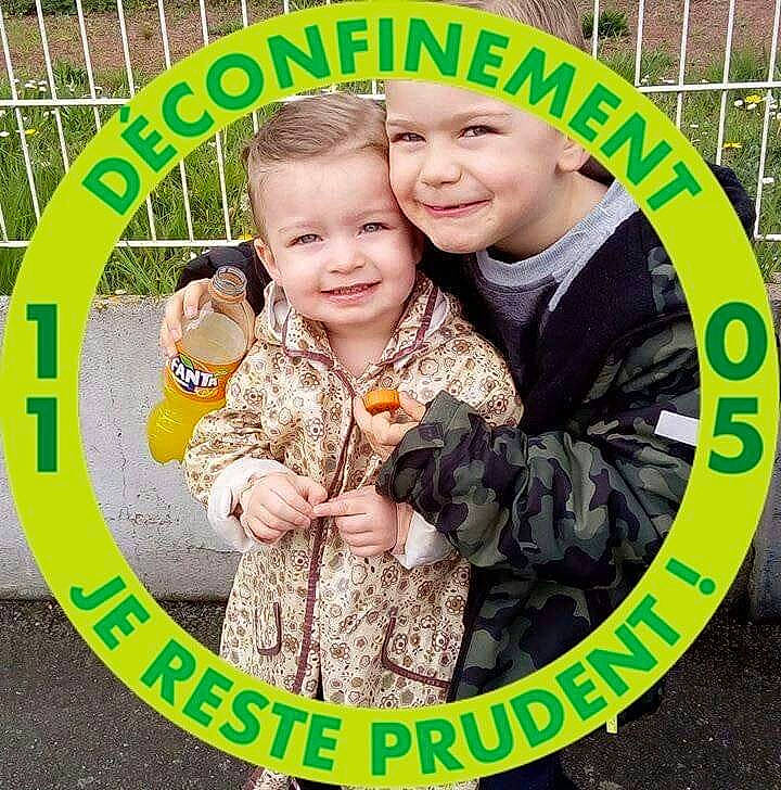 Kimberly a rejoint le concours — aidez-le/la à gagner de superbes lots ! child, family, happy, headwear, interaction, joy, love, people, person, photo_caption, photography, plant, play, sibling, smile, toddler, tree