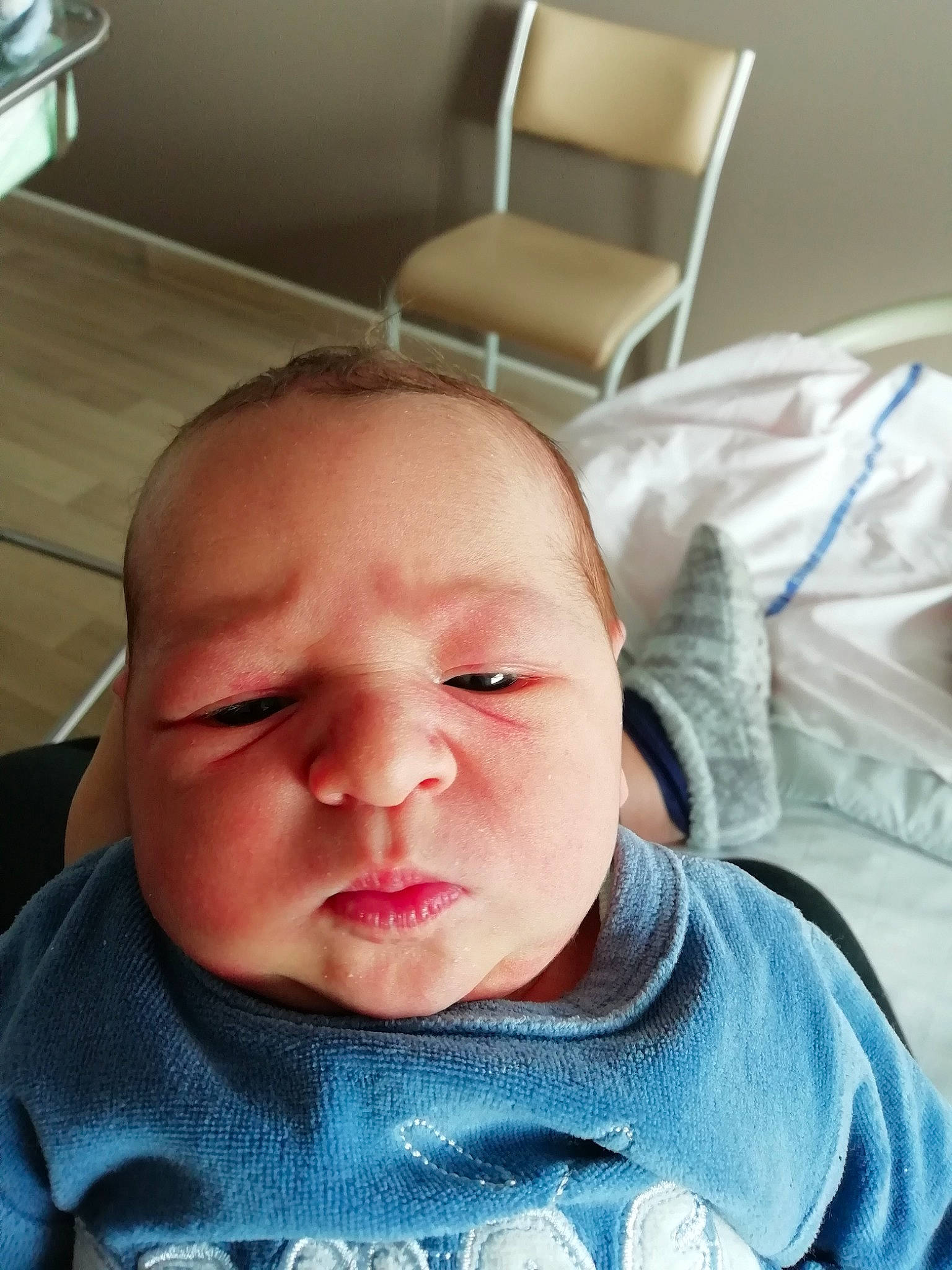 Andrea a rejoint le concours — aidez-le/la à gagner de superbes lots ! baby, birth, cheek, child, chin, ear, eye, face, facial_expression, forehead, head, lip, mouth, nose, person, photography, selfie, skin, sleep, smile