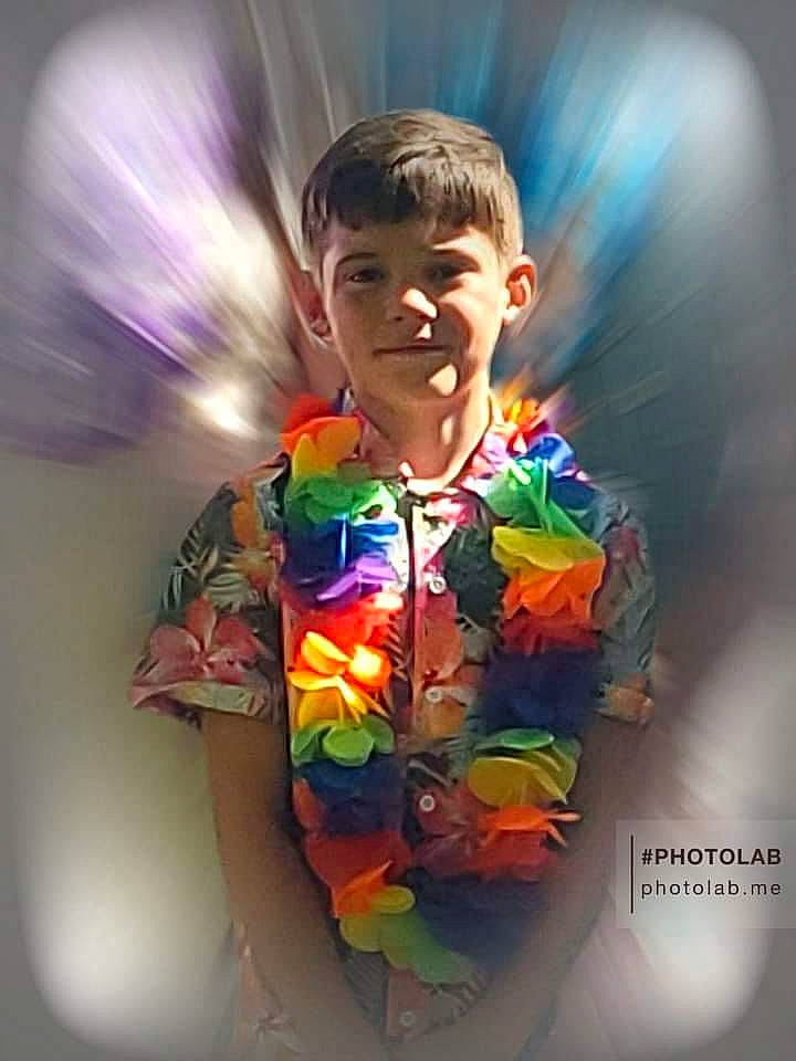 Ethan is registered to the contest to win money with this photo: artist, chin, electric_blue, entertainment, event, eyewear, fashion_design, flash_photography, fun, gesture, happy, magenta, performing_arts, person, portrait, portrait_photography, sleeve, smile, street_fashion, t_shirt