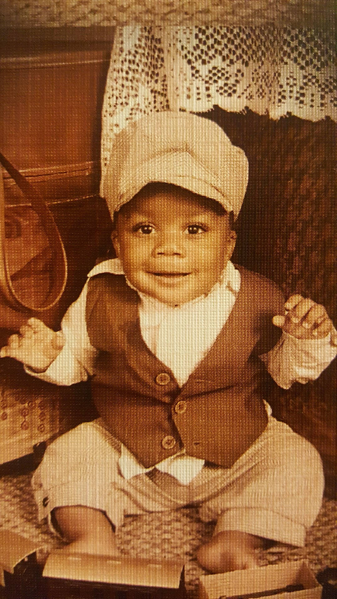 Sir Herrien joined the competition — help win amazing prizes! girl, headwear, human_behavior, joy, knitting, person, portrait