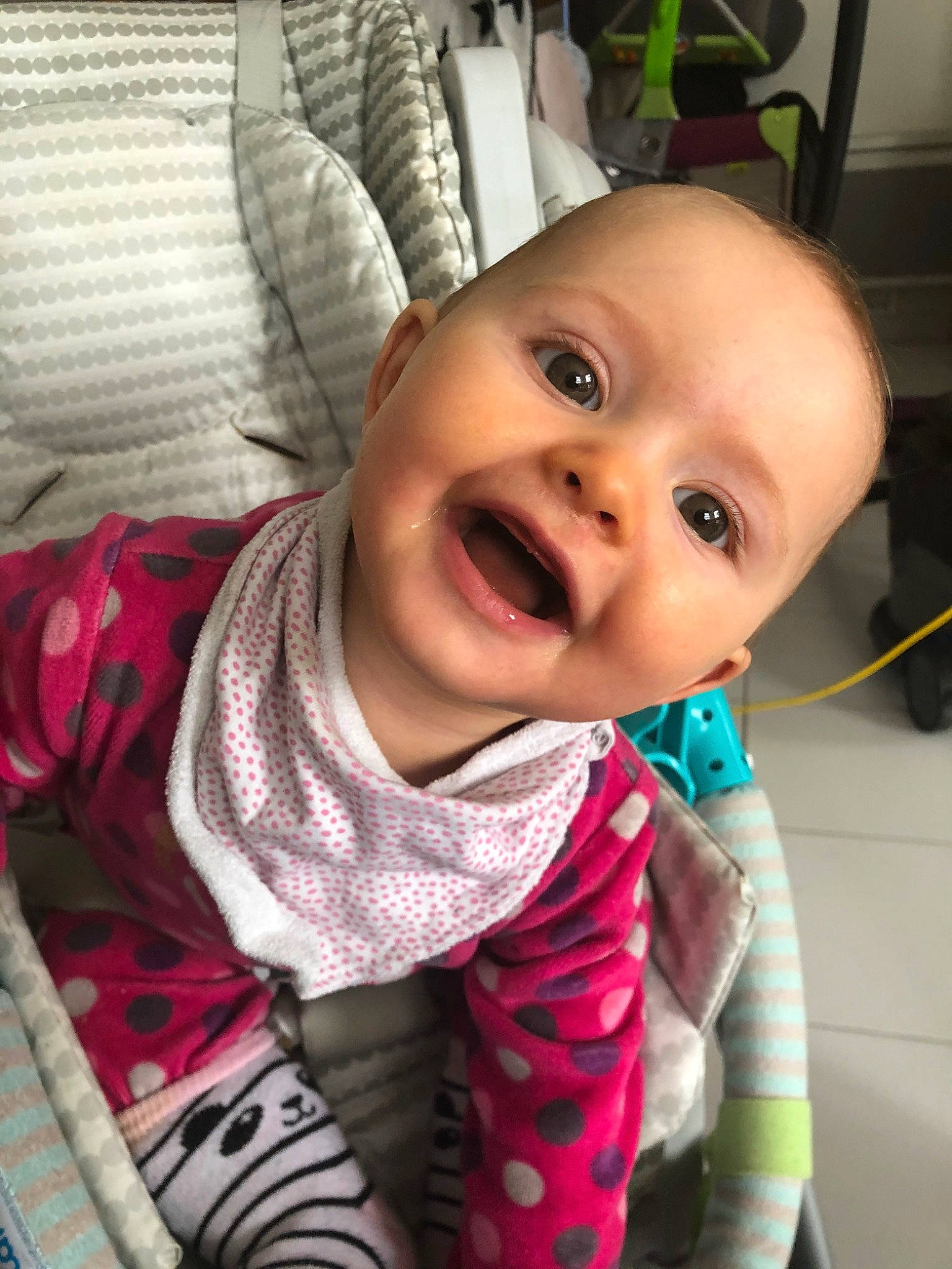 Victoire participe au concours pour gagner de l'argent avec cette photo : baby, beauty, cheek, child, chin, cool, eye, face, facial_expression, forehead, happy, head, iris, lip, mouth, nose, person, skin, smile, toddler