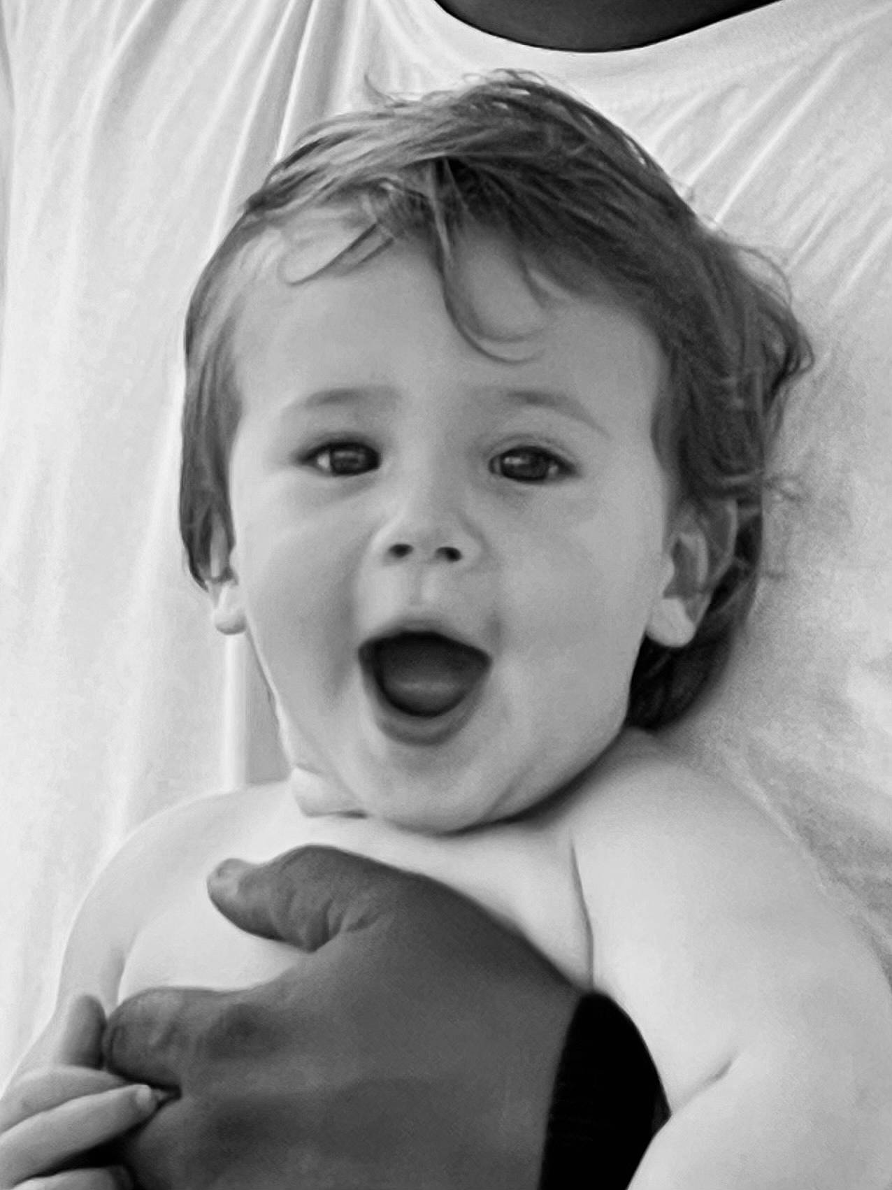 Baylor joined the competition — help win amazing prizes! arm, cheek, chin, ear, eyebrow, eyelash, flash_photography, gesture, hand, happy, human_body, iris, jaw, lip, mouth, nose, person, skin, smile, surprise