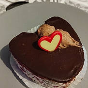 Pacôme a rejoint le concours — aidez-le/la à gagner de superbes lots ! baked_goods, birthday_cake, buttercream, cake, cake_decorating, cake_decorating_supply, cream, cuisine, dessert, dish, food, frozen_dessert, icing, ingredient, kuchen, recipe, sugar_cake, sugar_paste, sweetness, tableware