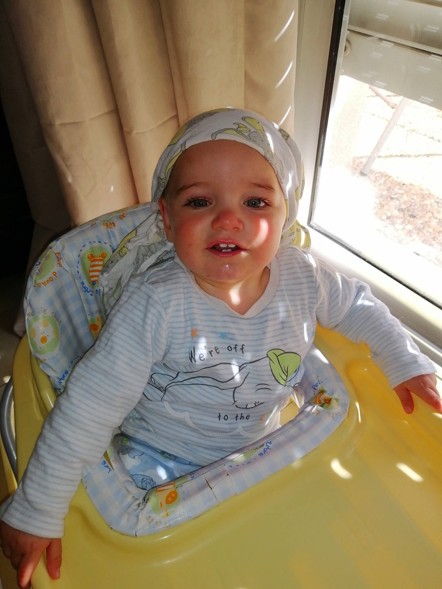 Messon a rejoint le concours — aidez-le/la à gagner de superbes lots ! baby, child, headwear, person, smile, toddler