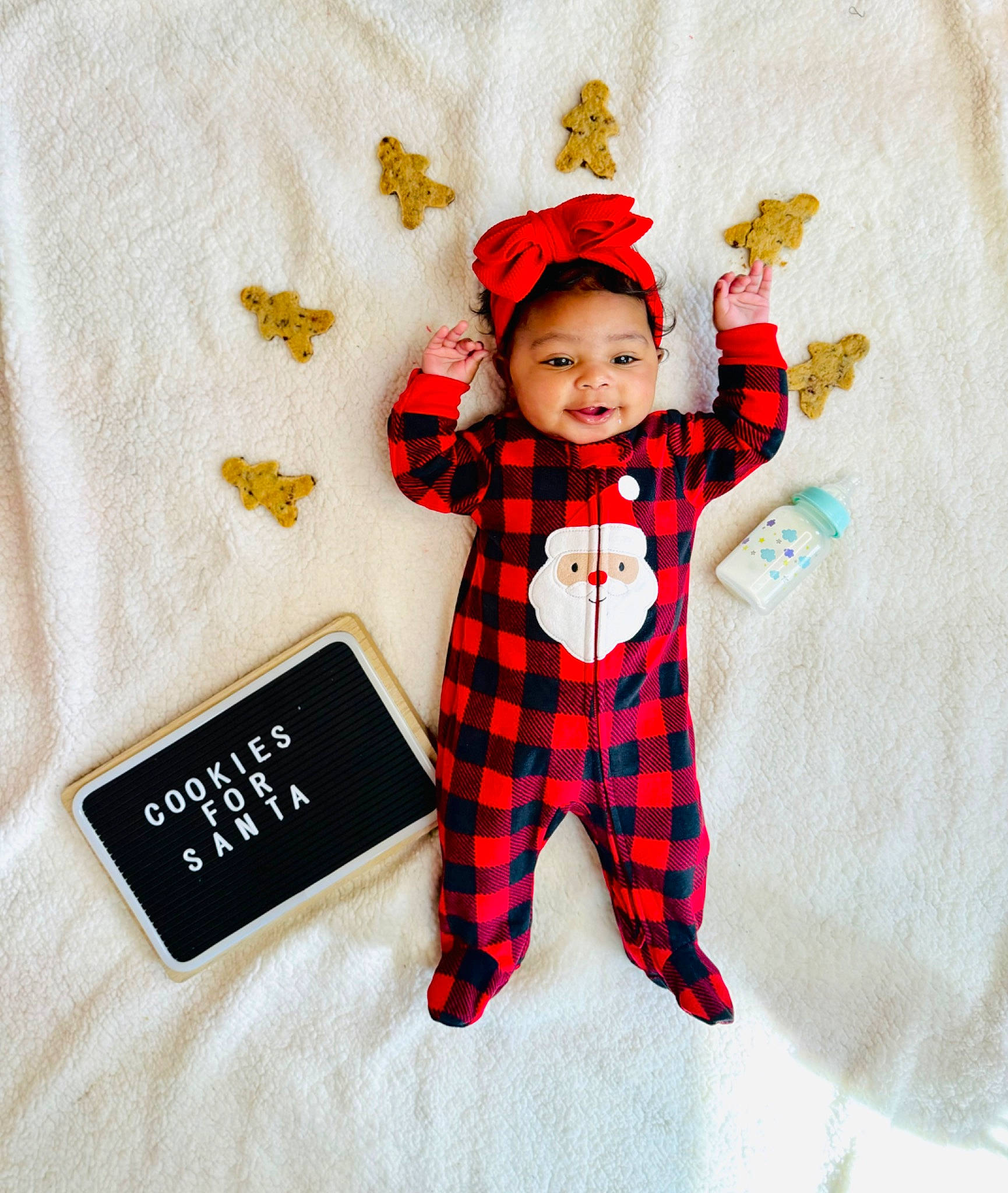 Mydaisha is registered to the contest to win money with this photo: baby, baby_toddler_clothing, bow_tie, carmine, child, collar, costume_hat, design, gesture, happy, linens, outerwear, pattern, person, plaid, product, rectangle, sleeve, tartan, textile