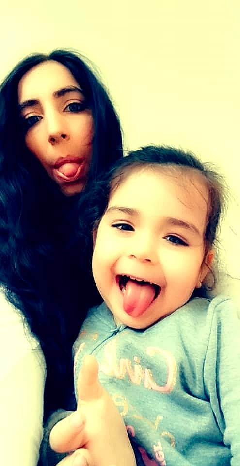 Shayna participe au concours pour gagner de l'argent avec cette photo : cheek, child, chin, eye, eyebrow, face, facial_expression, forehead, fun, hair, hairstyle, happy, head, human, lip, mouth, nose, people, person, skin