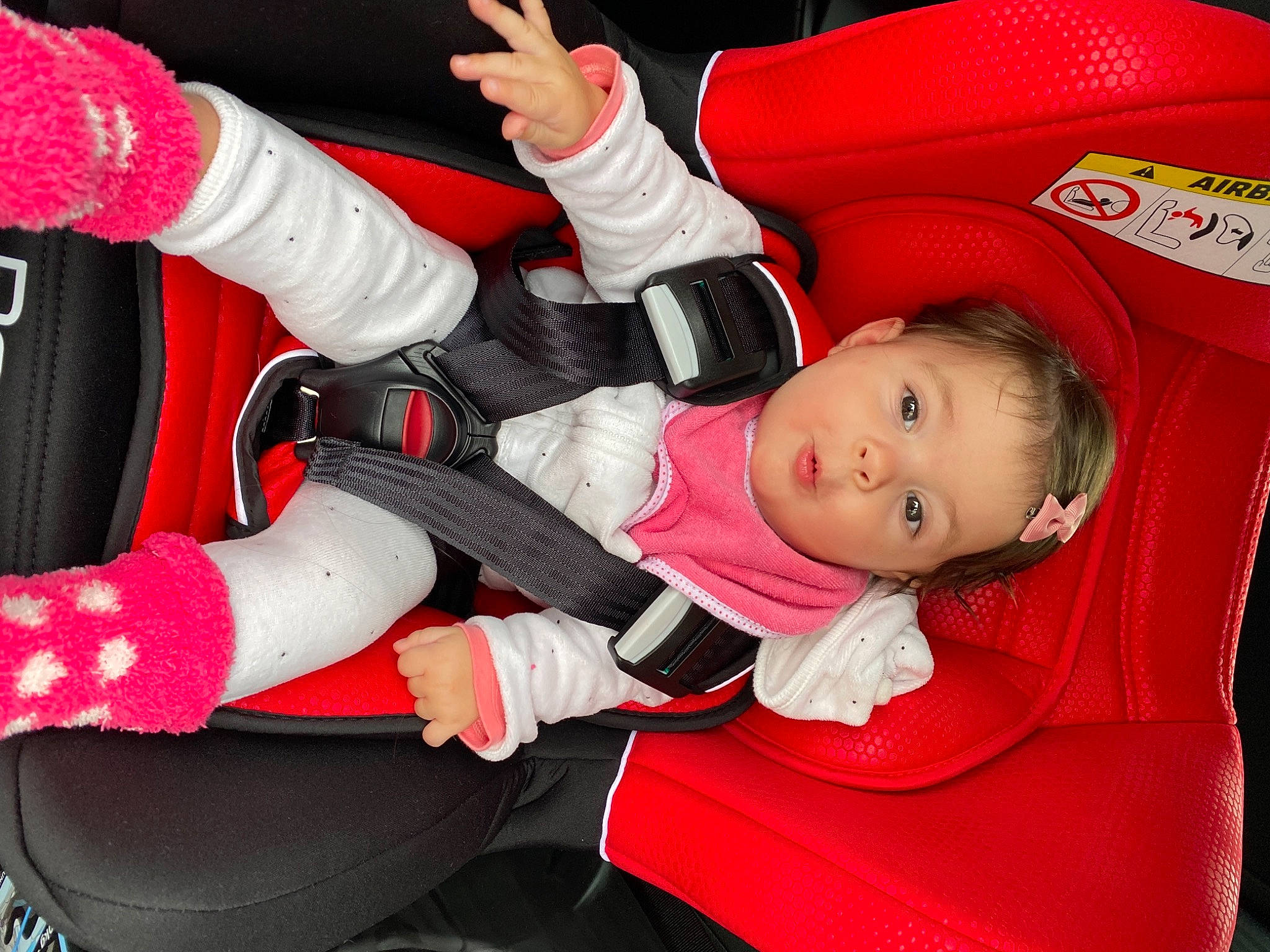 Lyse participe au concours pour gagner de l'argent avec cette photo : baby_carriage, car_seat, child, person, product, toddler